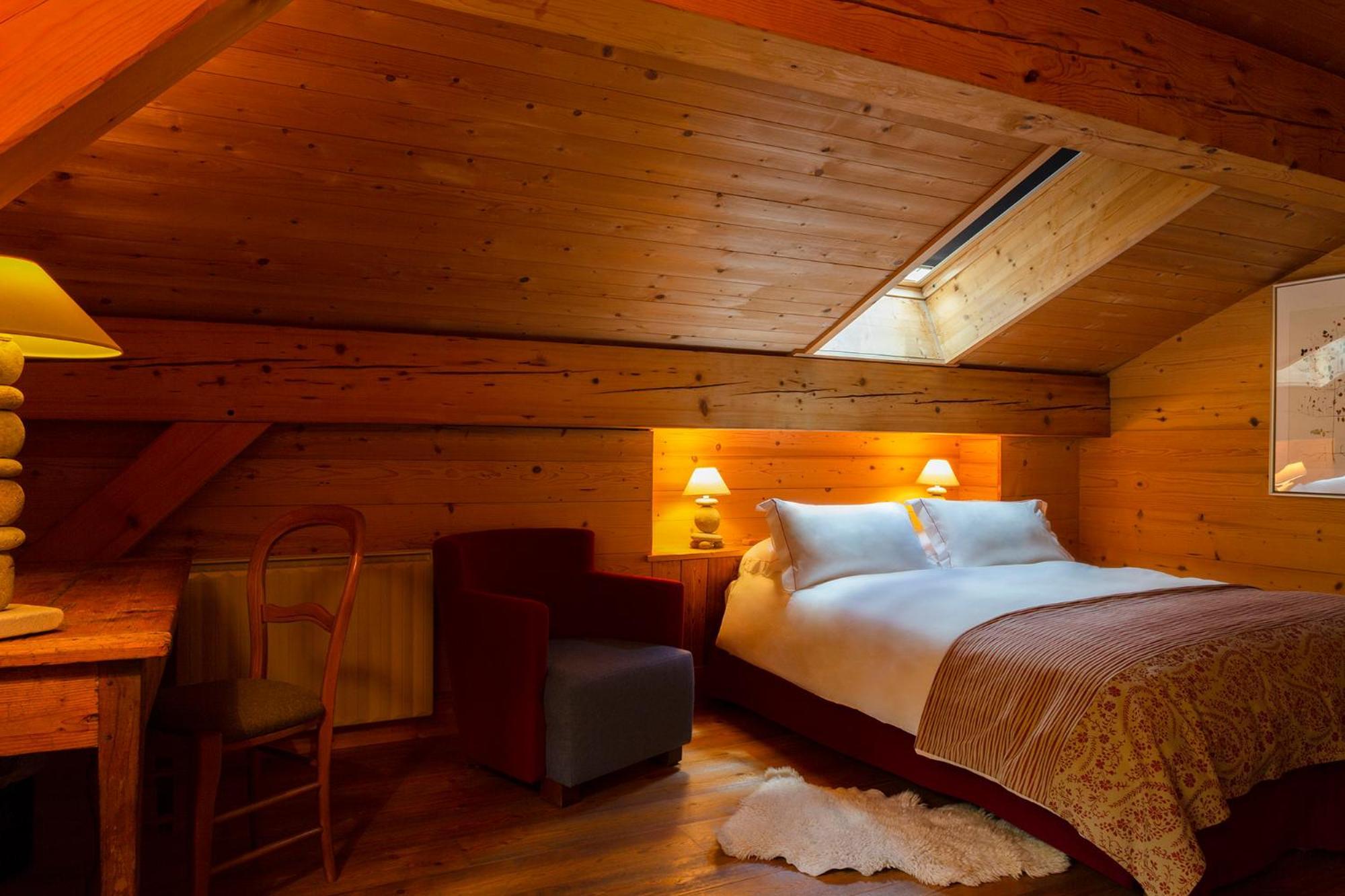 Tradition Room