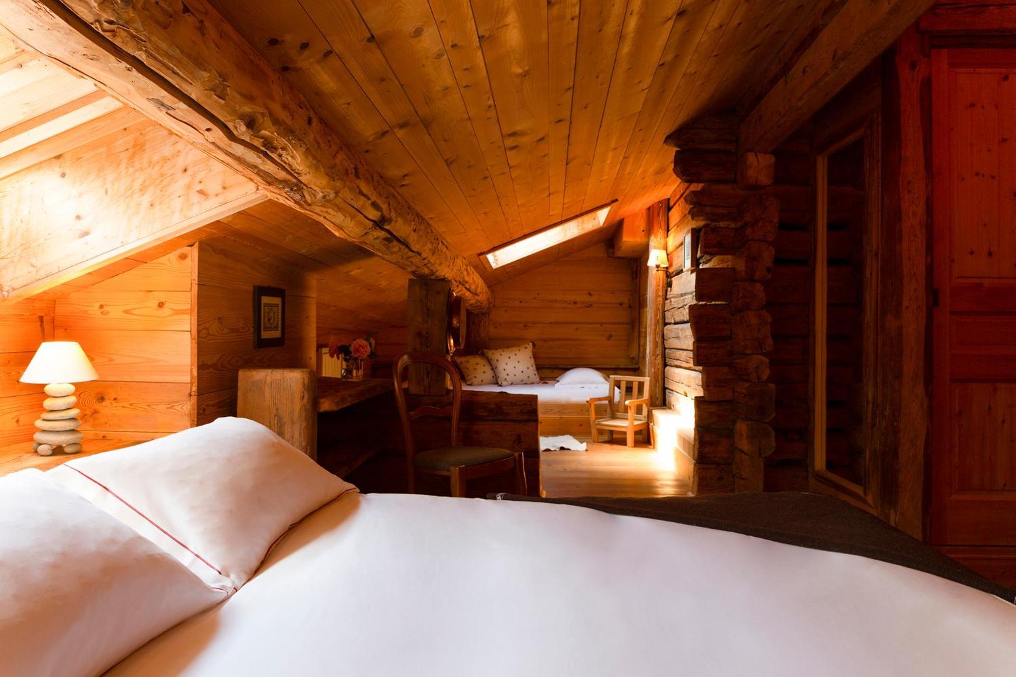 Tradition Room