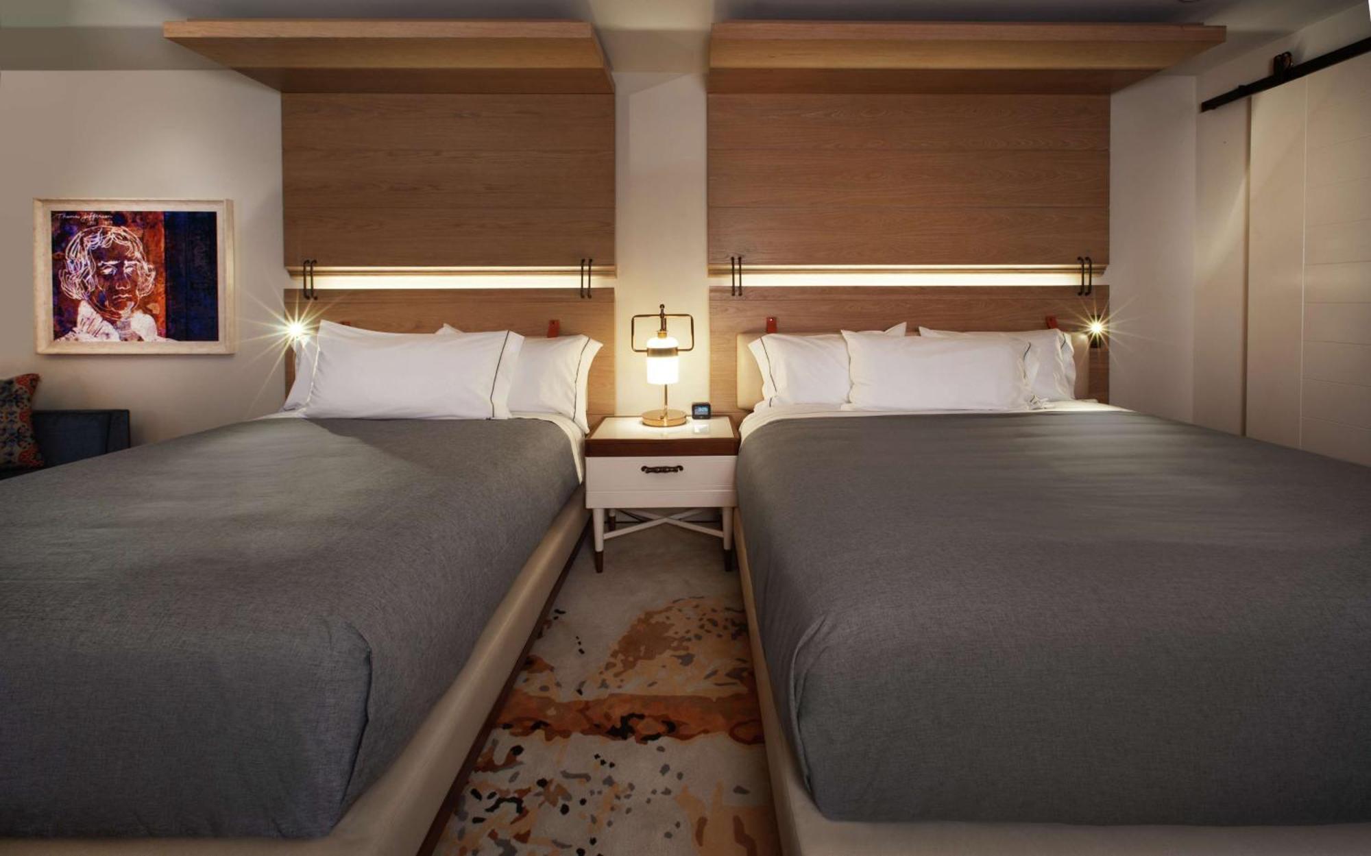 Deluxe Queen Room with Two Queen Beds