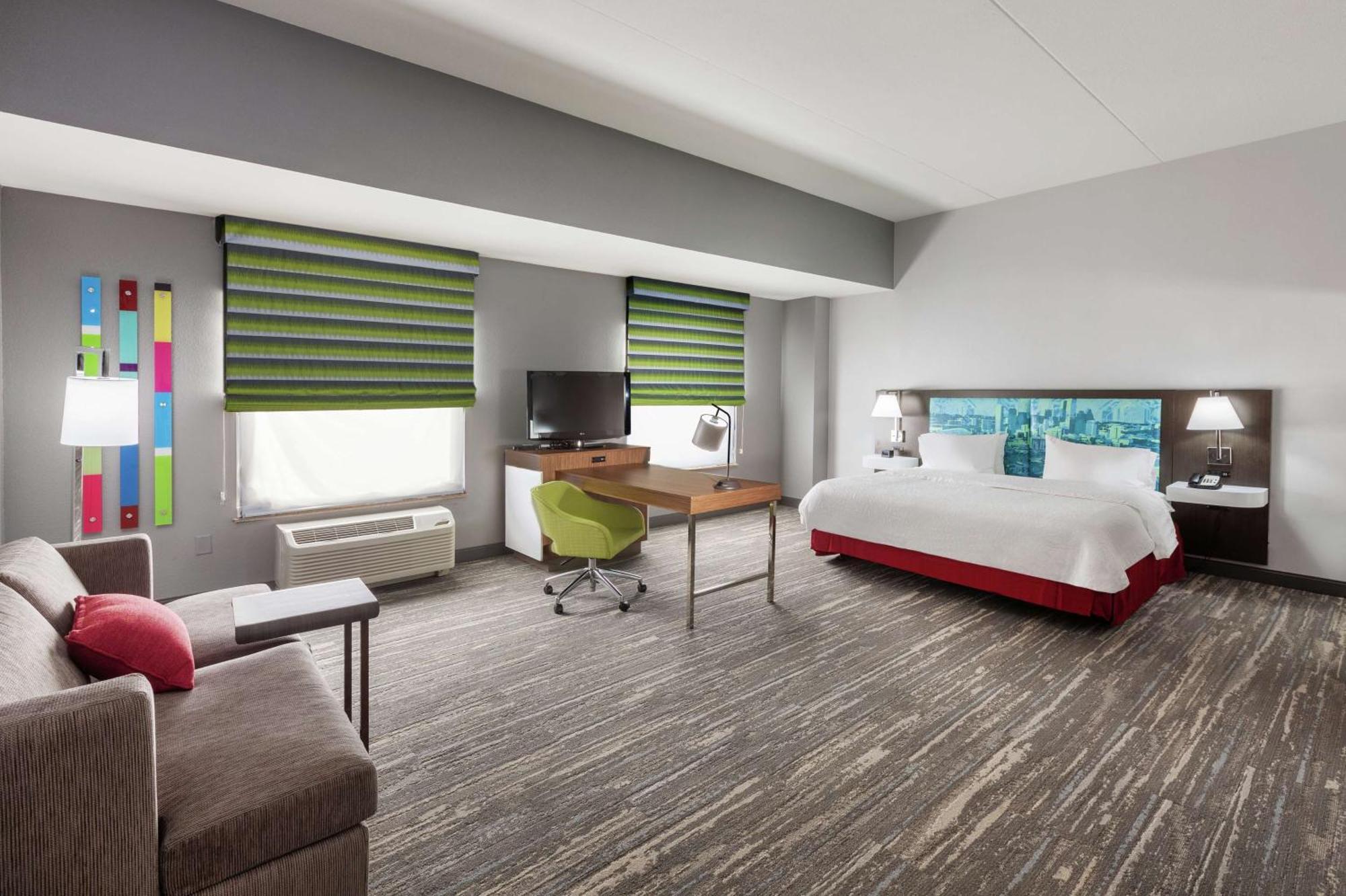 King Studio Suite Non-Smoking