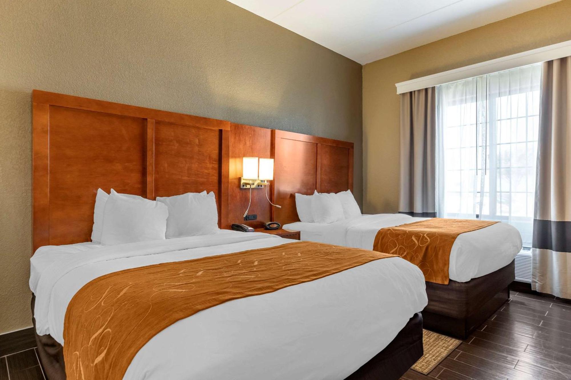 Queen Room with Two Queen Beds - Accessible/Non-Smoking