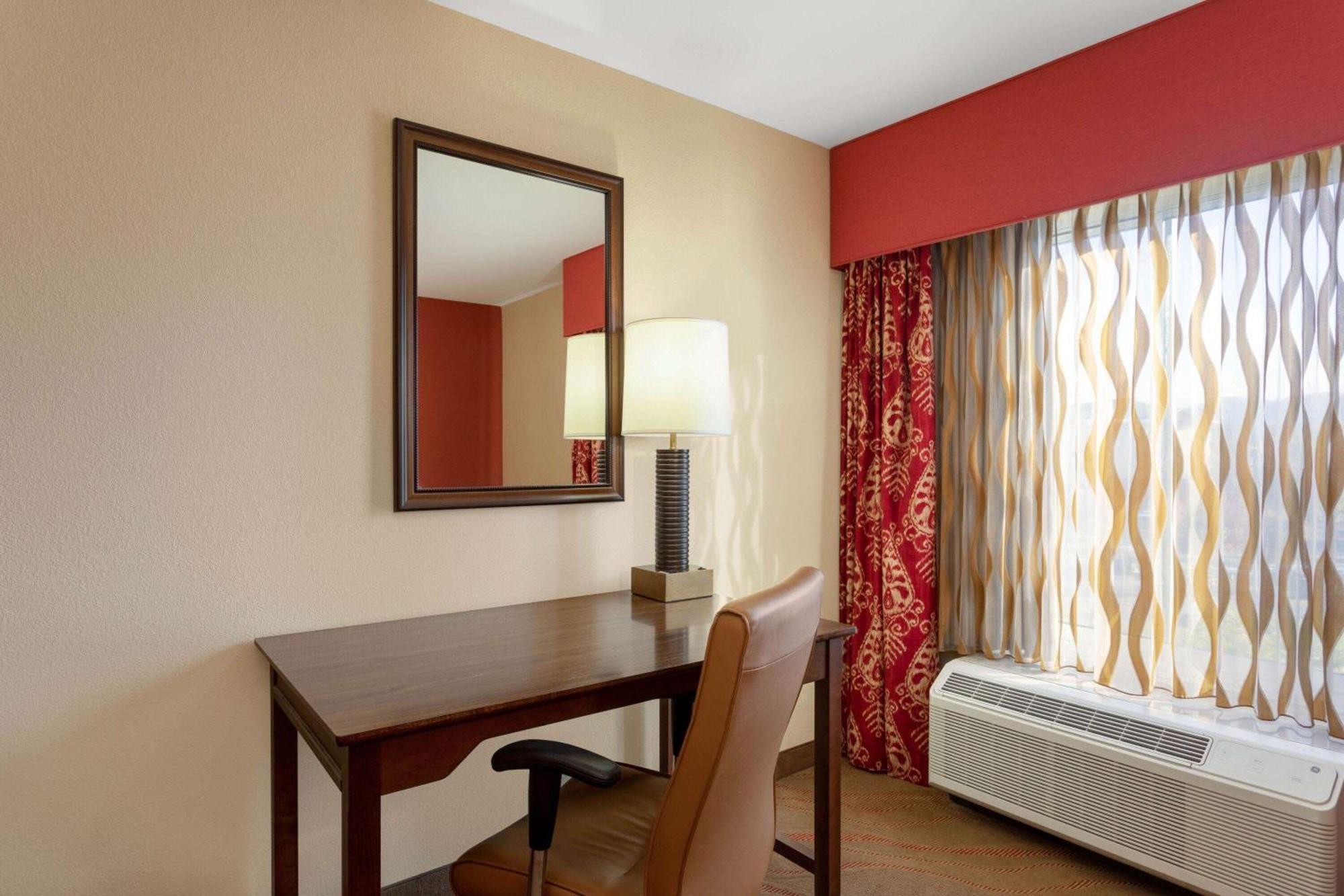 Queen Room Two Queen Beds