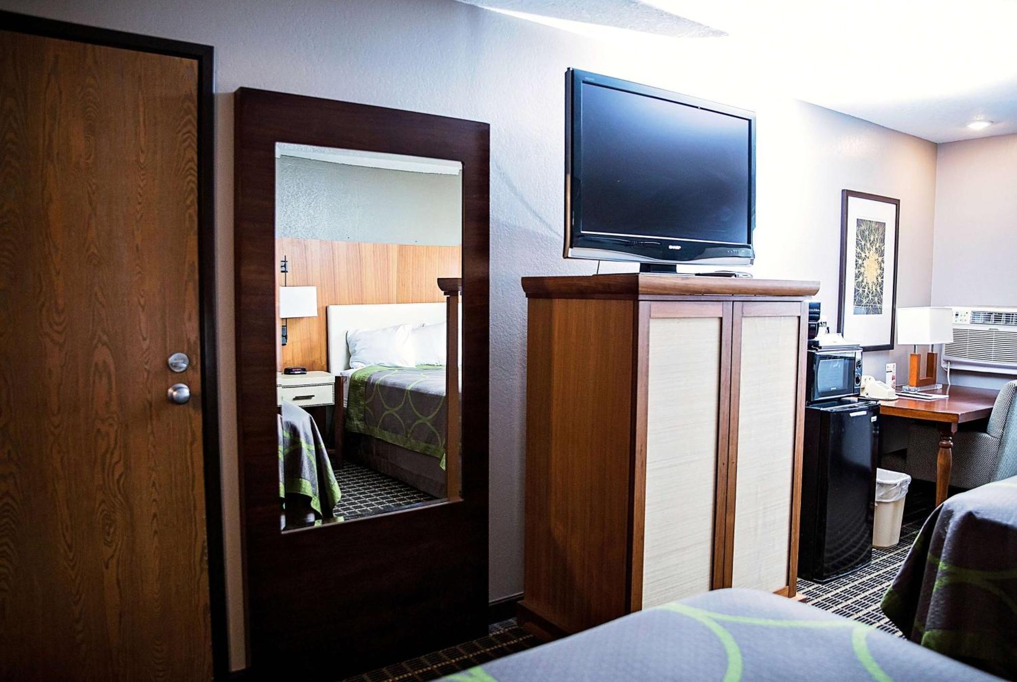 Deluxe Double Room Two Double Beds Non-Smoking