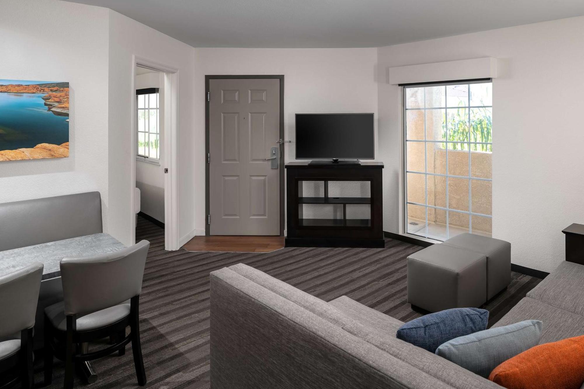 Two-Bedroom Suite