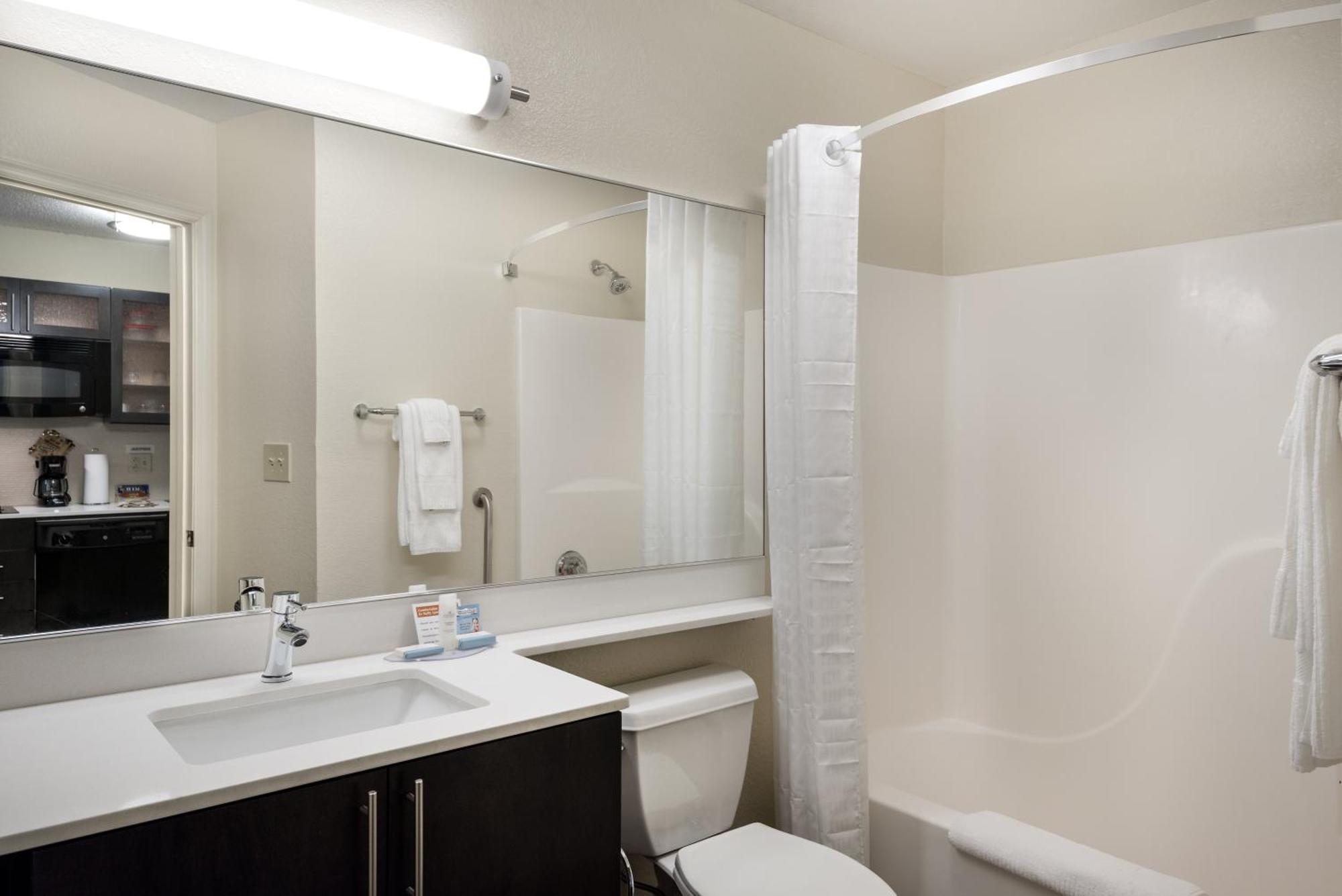 King Studio Suite