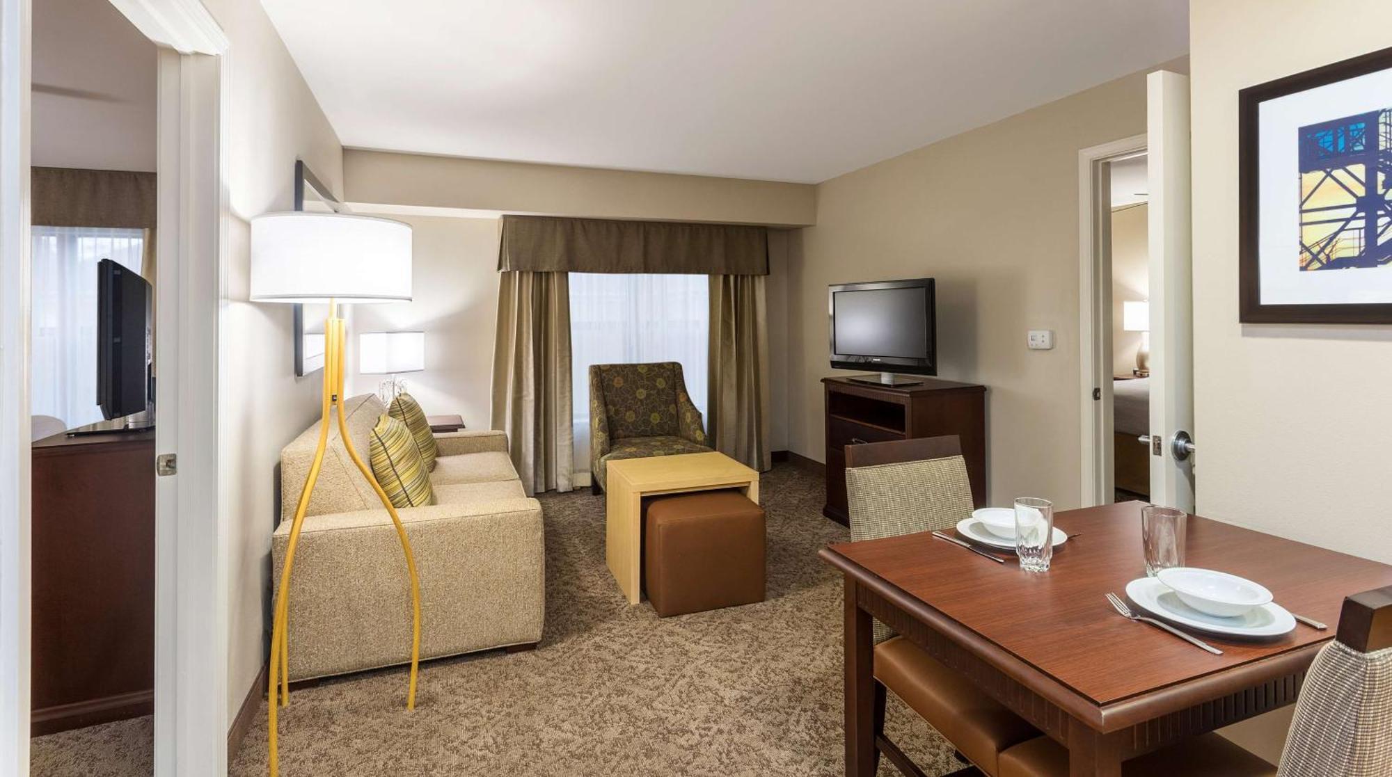 Two Bedroom Suite with One King and Two Queen Beds - Non-Smoking