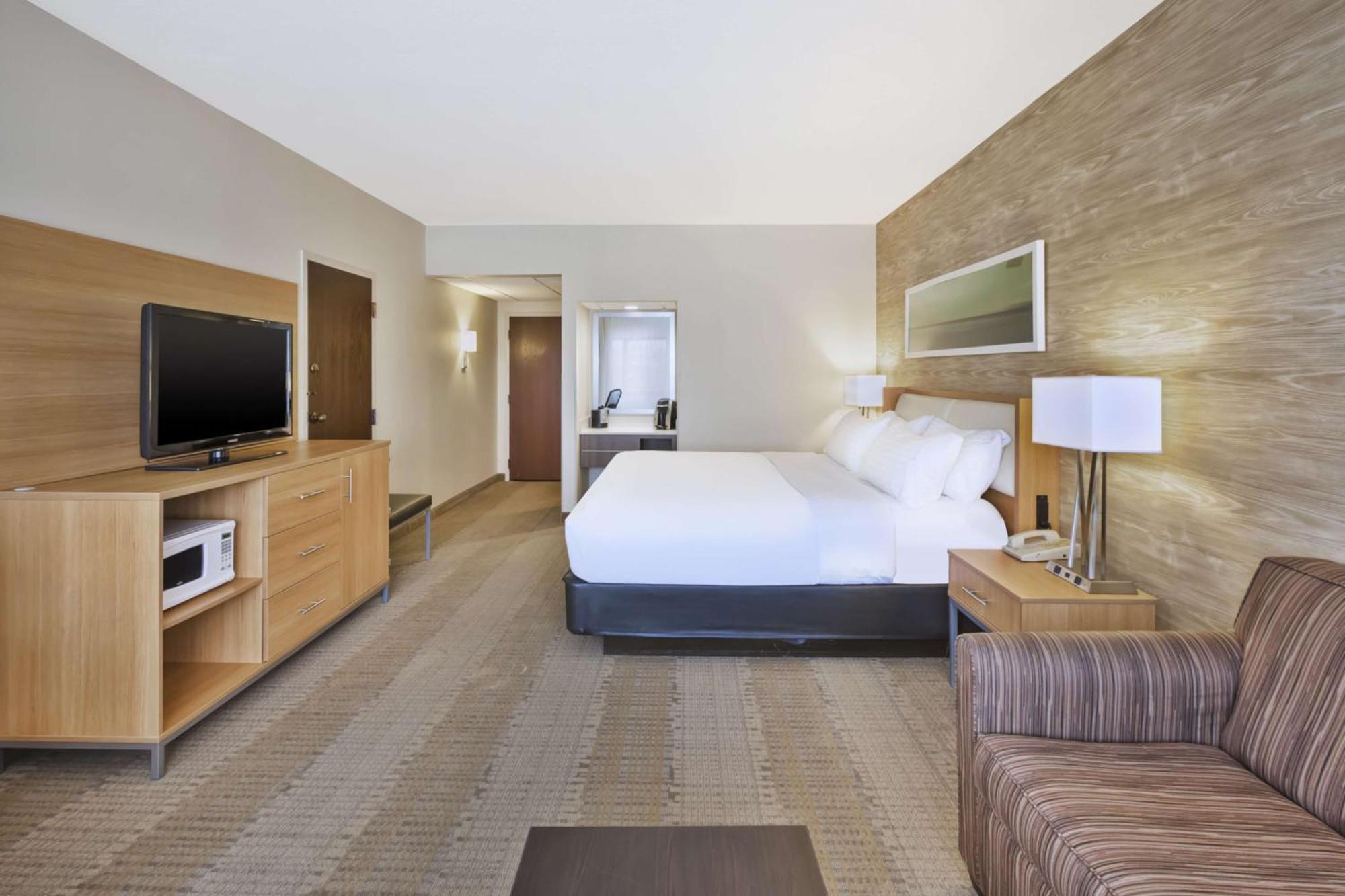 King Room with City View