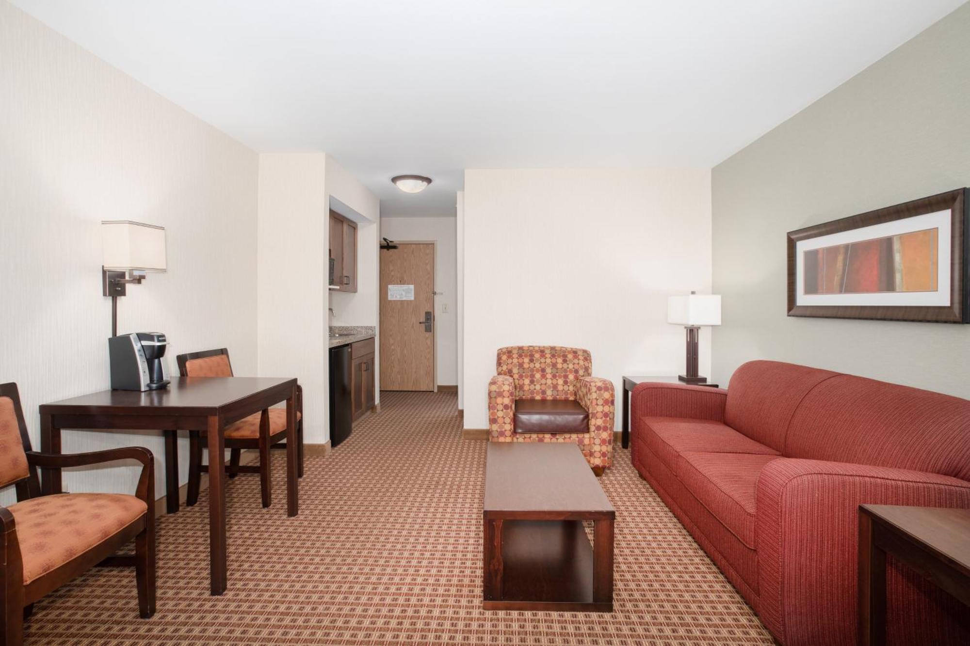 King Suite with Sofa Bed