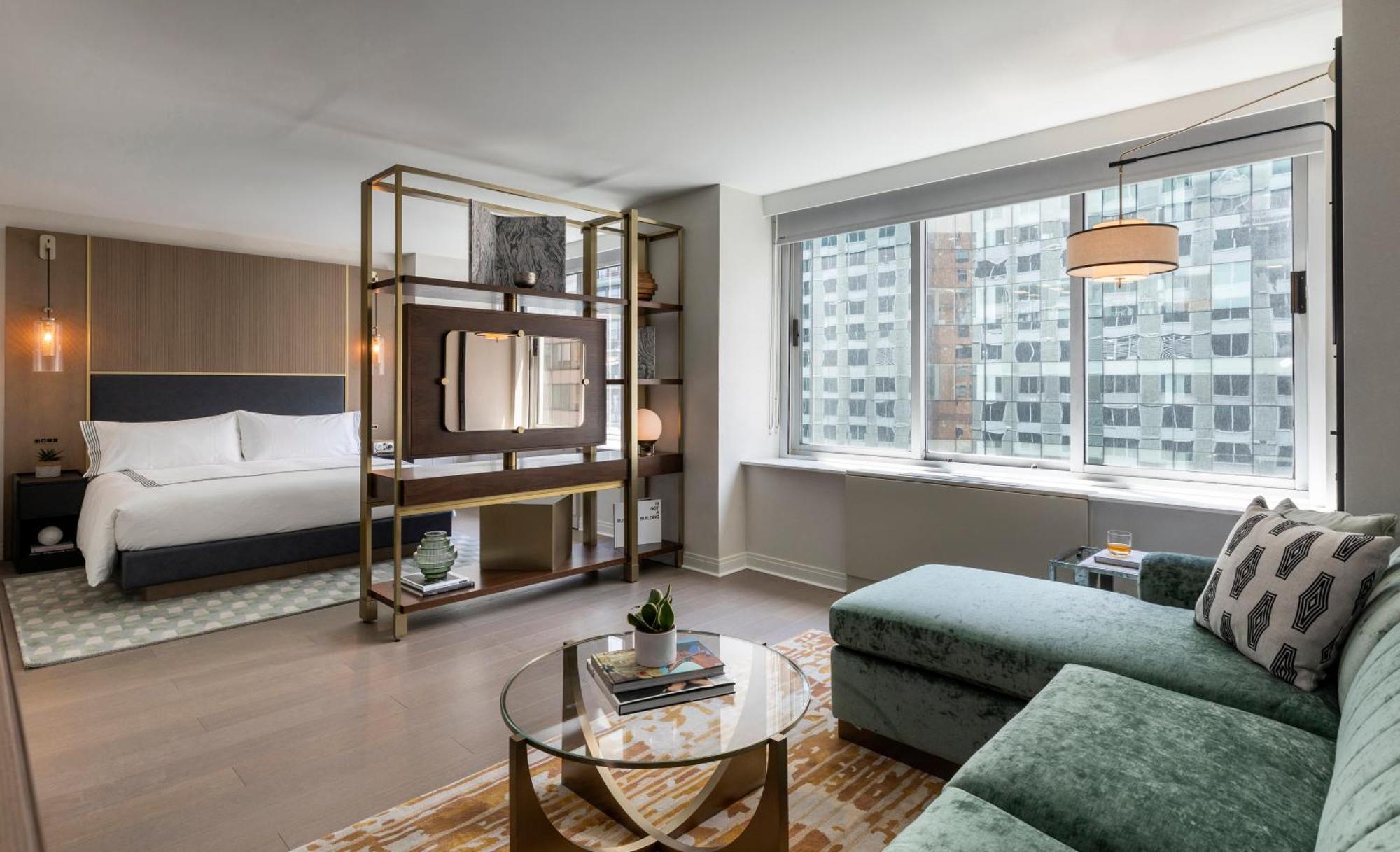 King Studio Suite