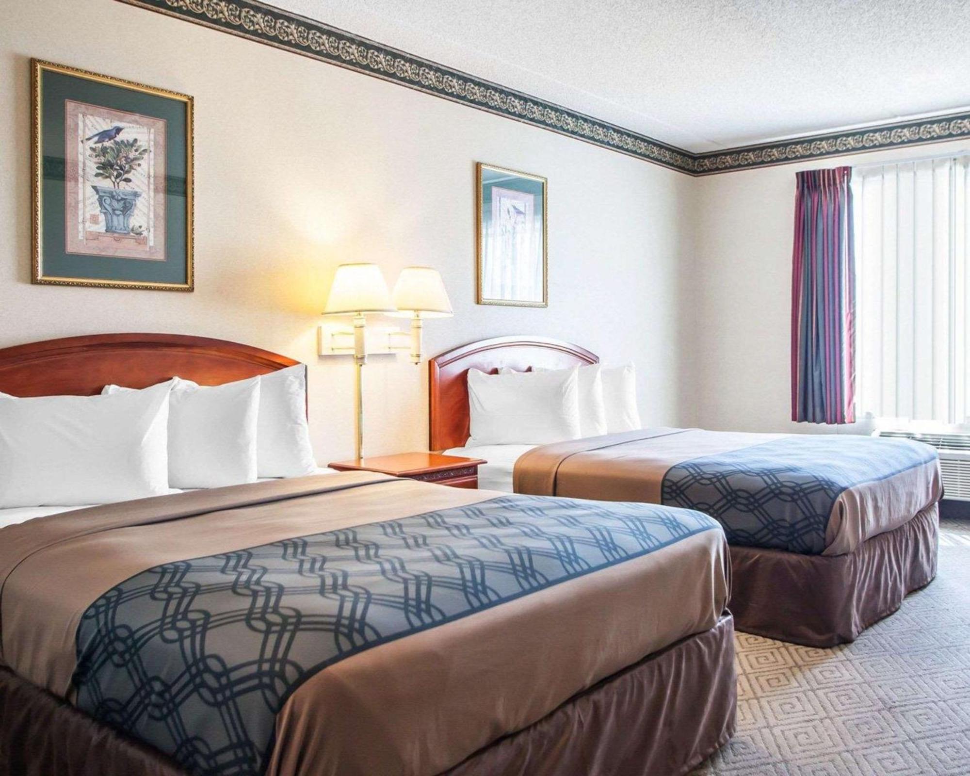 Queen Room Two Queen Beds Non-Smoking