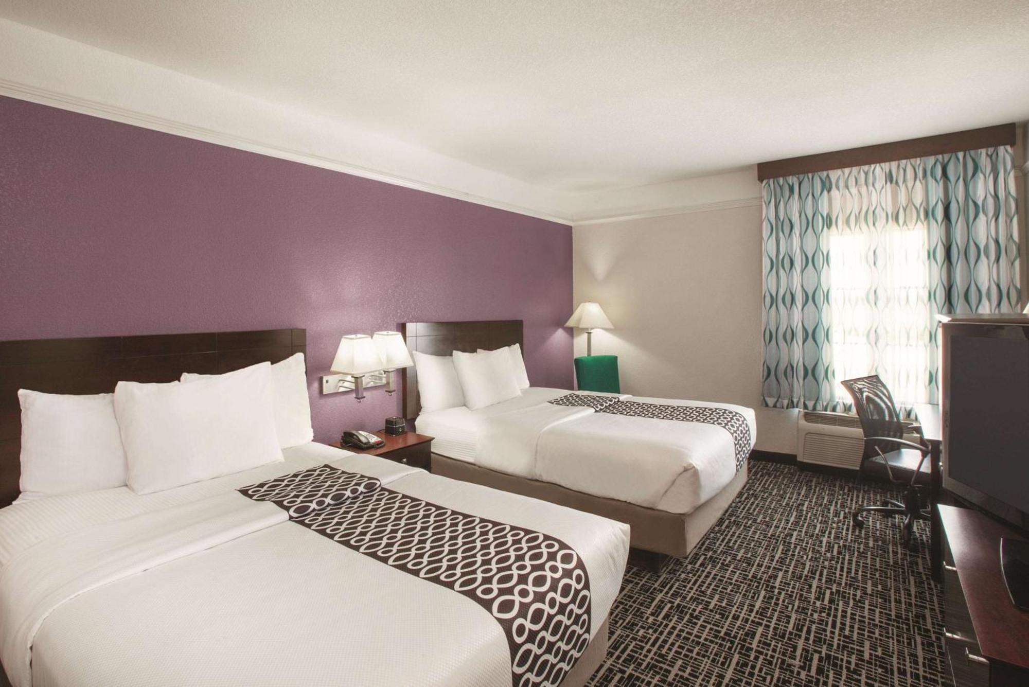 Deluxe Queen Room Two Queen Beds