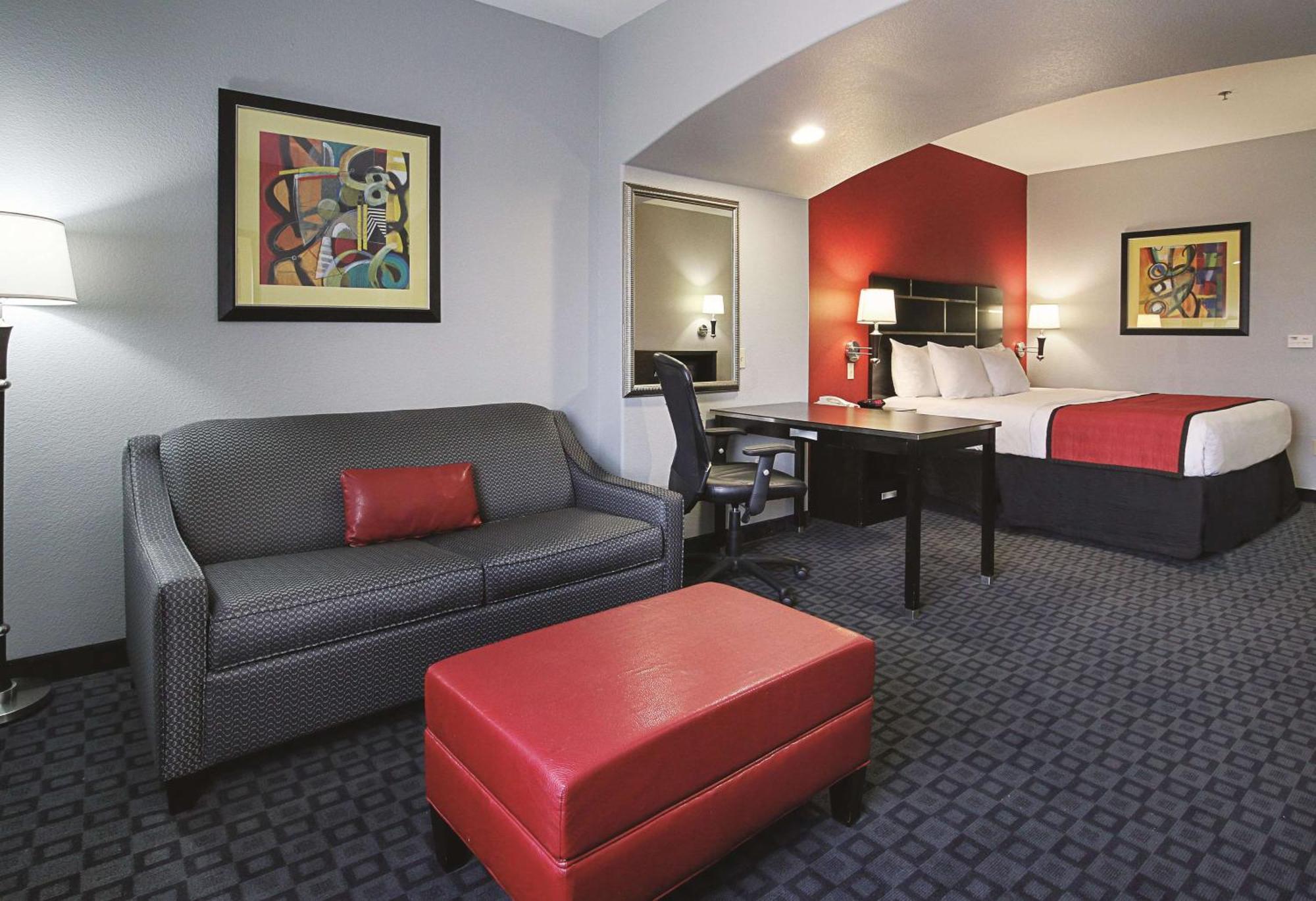 Executive King Room Non-Smoking