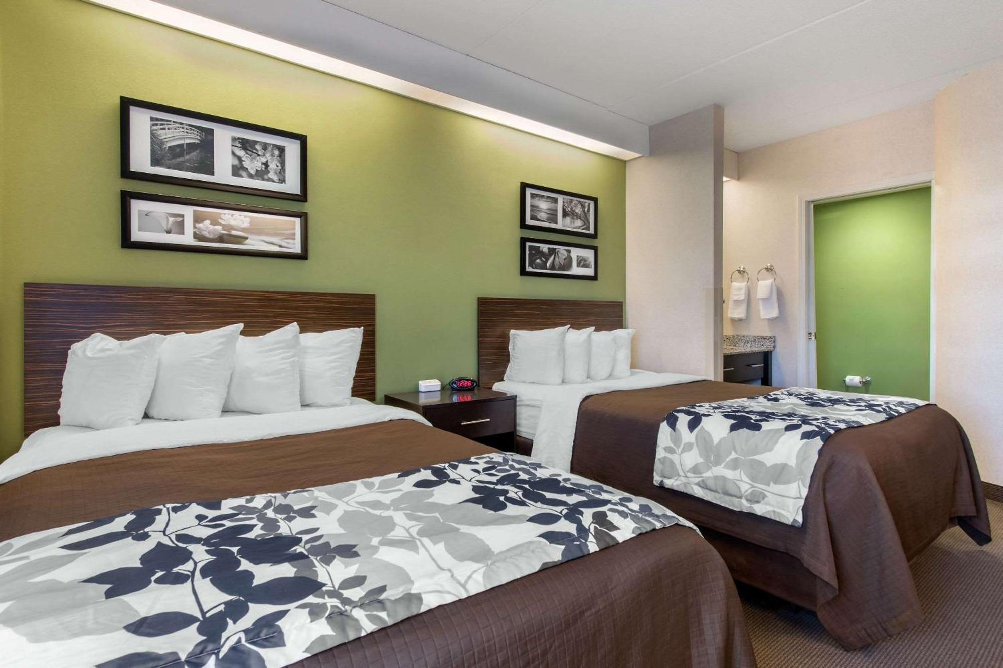 Double Room Two Double Beds Non-Smoking