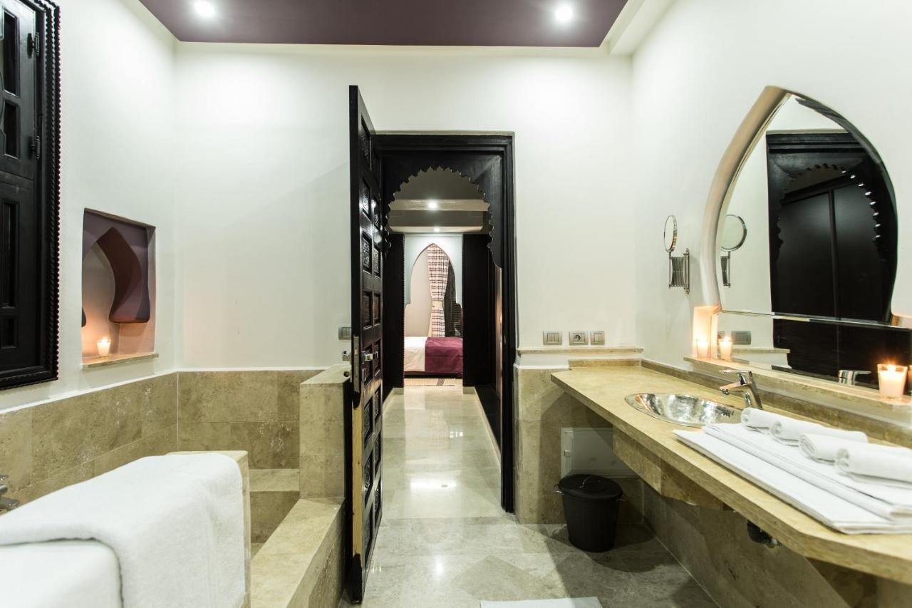 Chambre Double - Vue sur Piscine