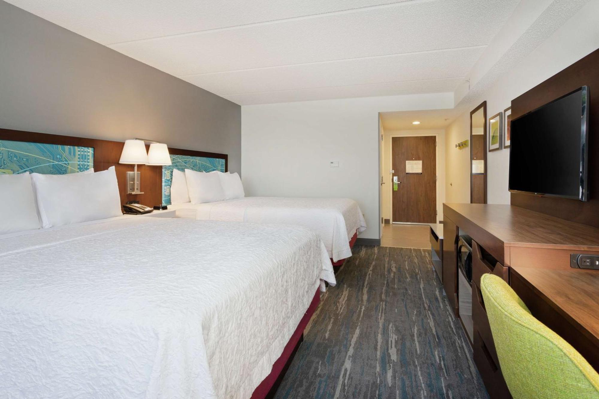 Queen Room Two Queen Beds
