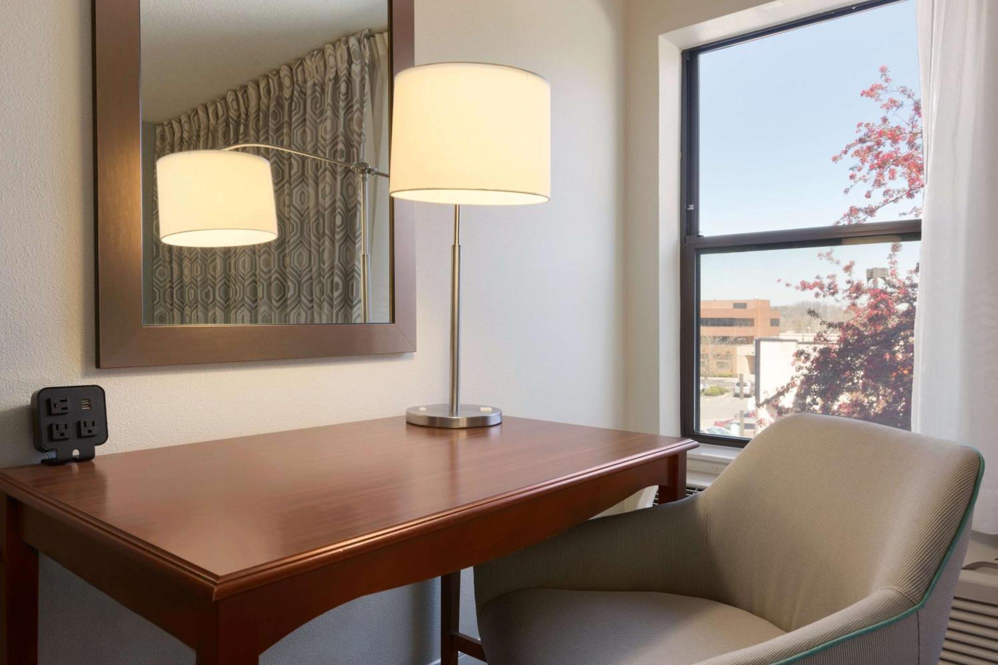 Quarto com Cama King-size - Não Fumantes