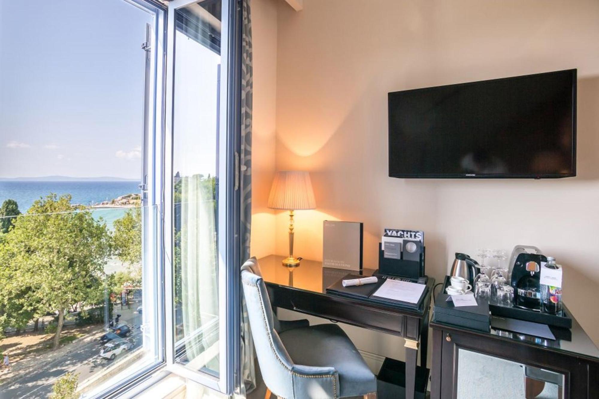 Deluxe Double Room Sea View