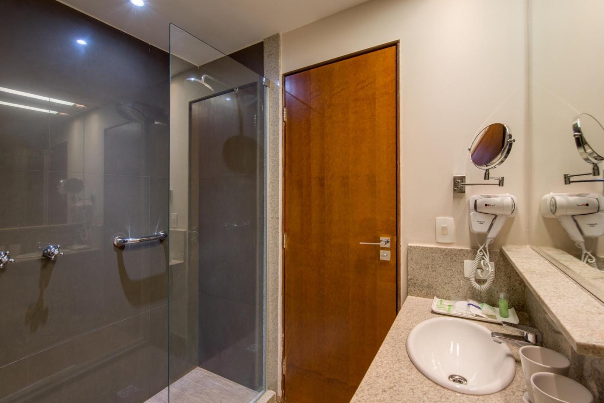 Superior Room Beach Front