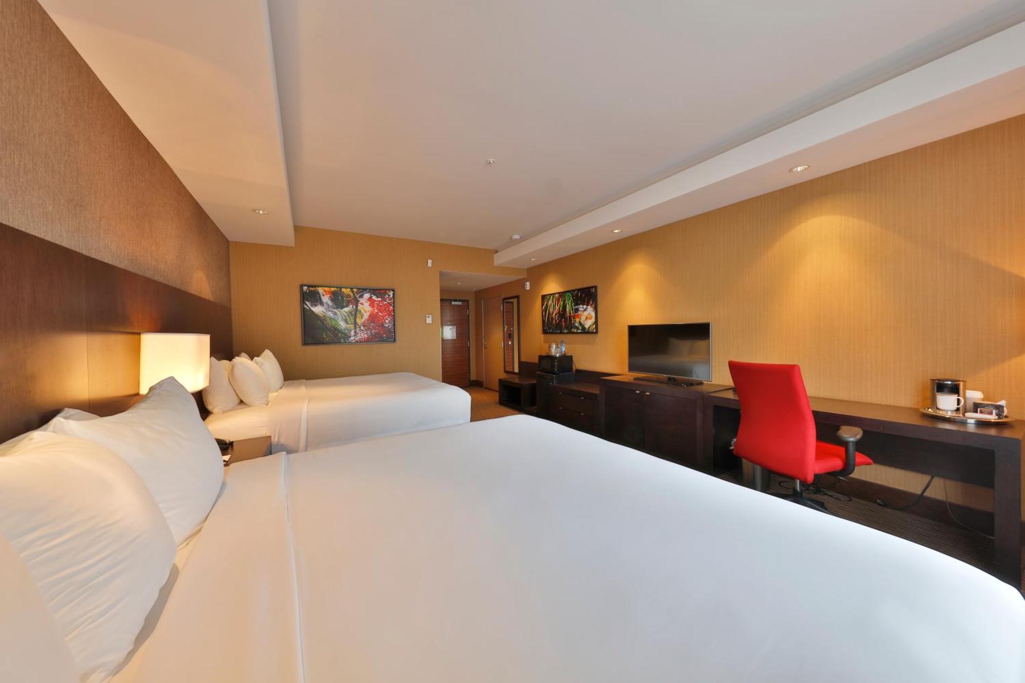 King Room Two King Beds Non-Smoking
