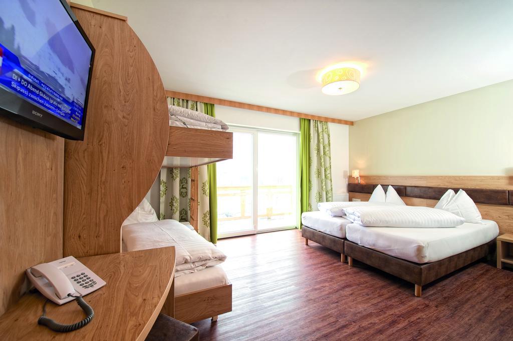 Deluxe Familienzimmer