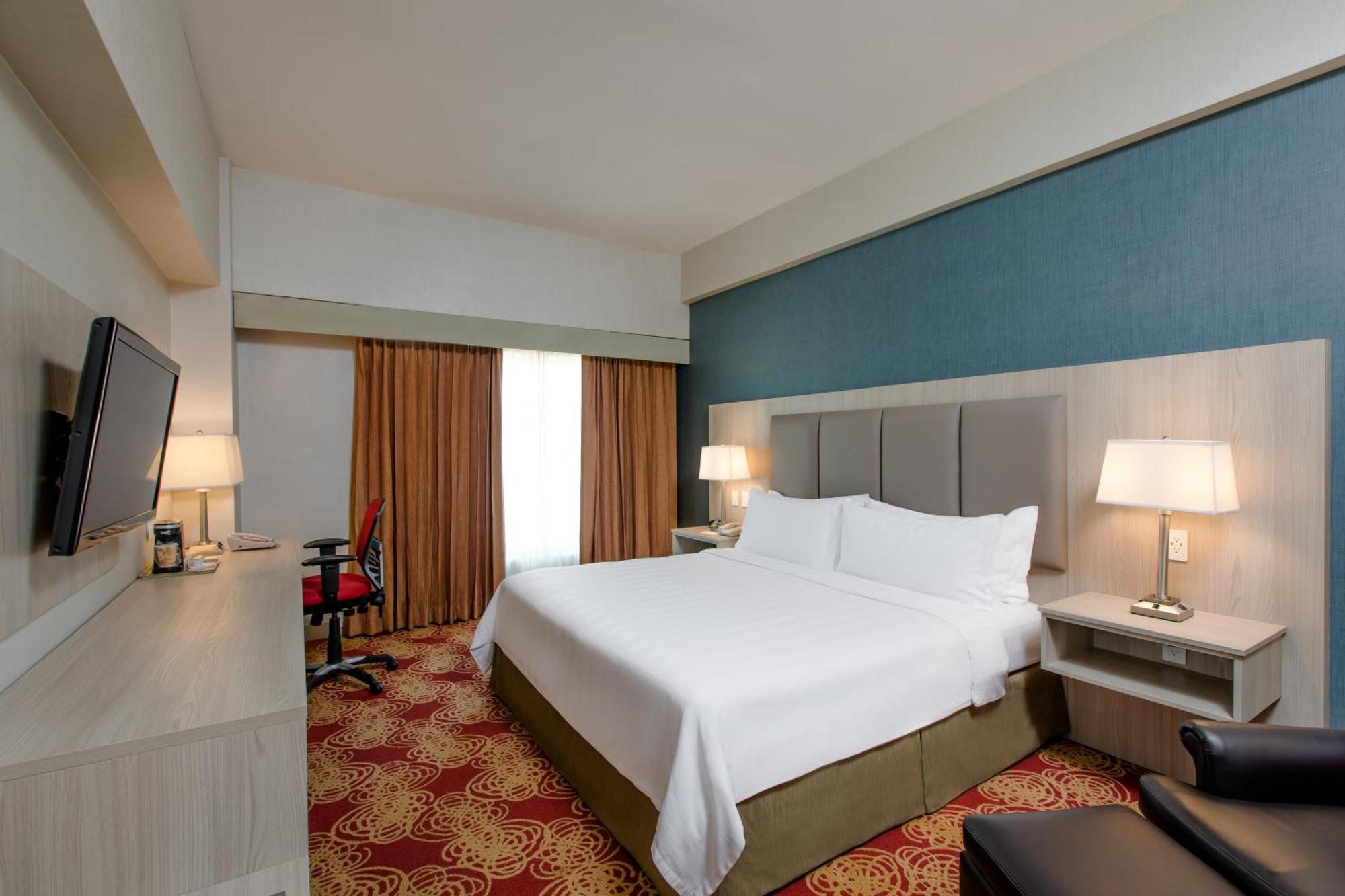 Standard King Room - Top Floor