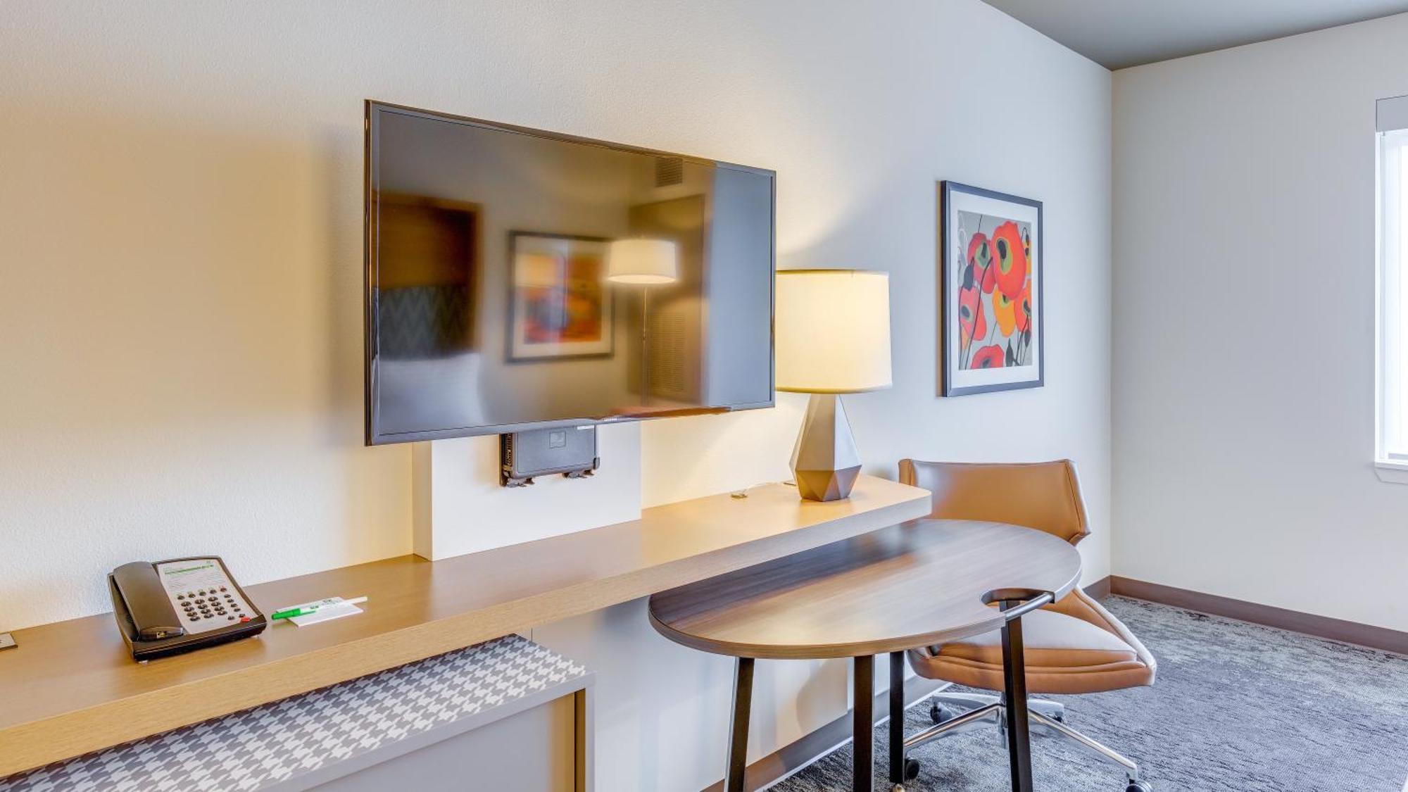 Standard King Room