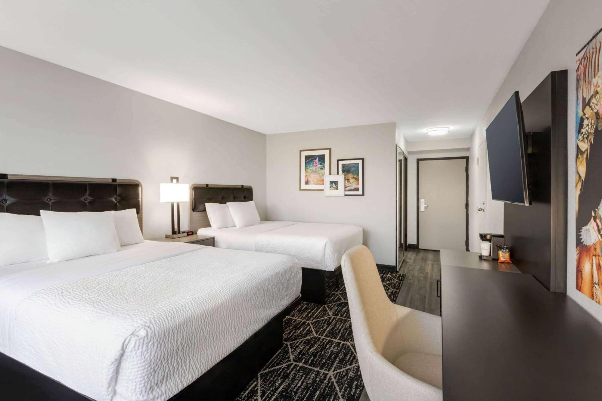 Queen Room with Two Queen Beds - Non-Smoking