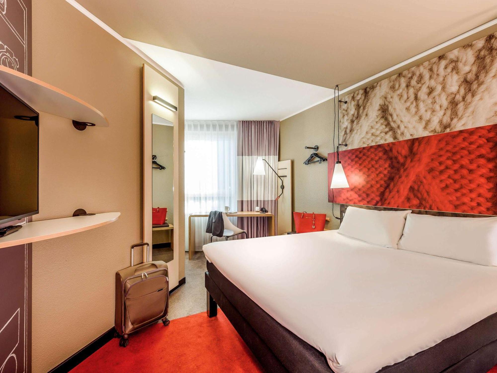Standard King Room