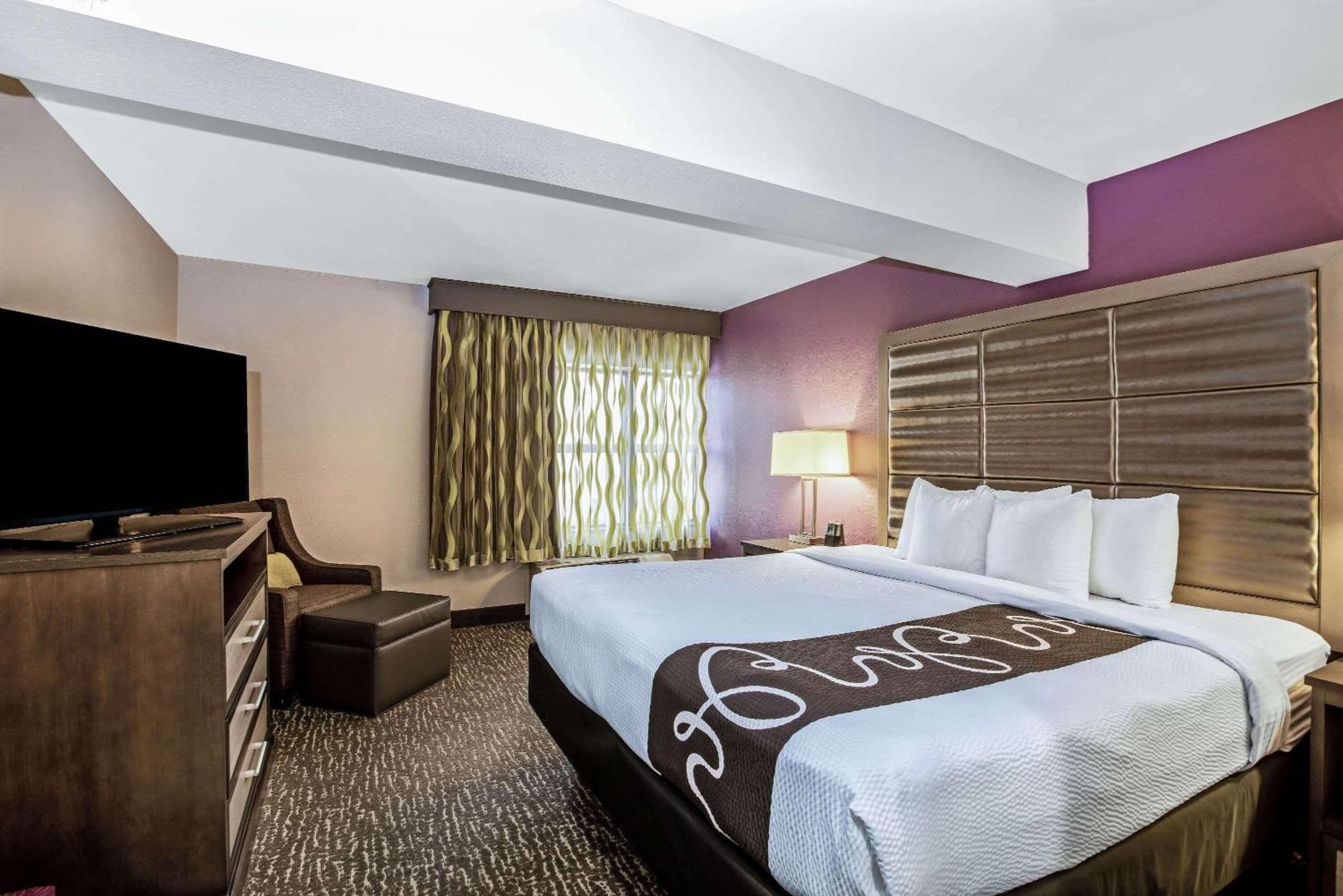 King Suite City View