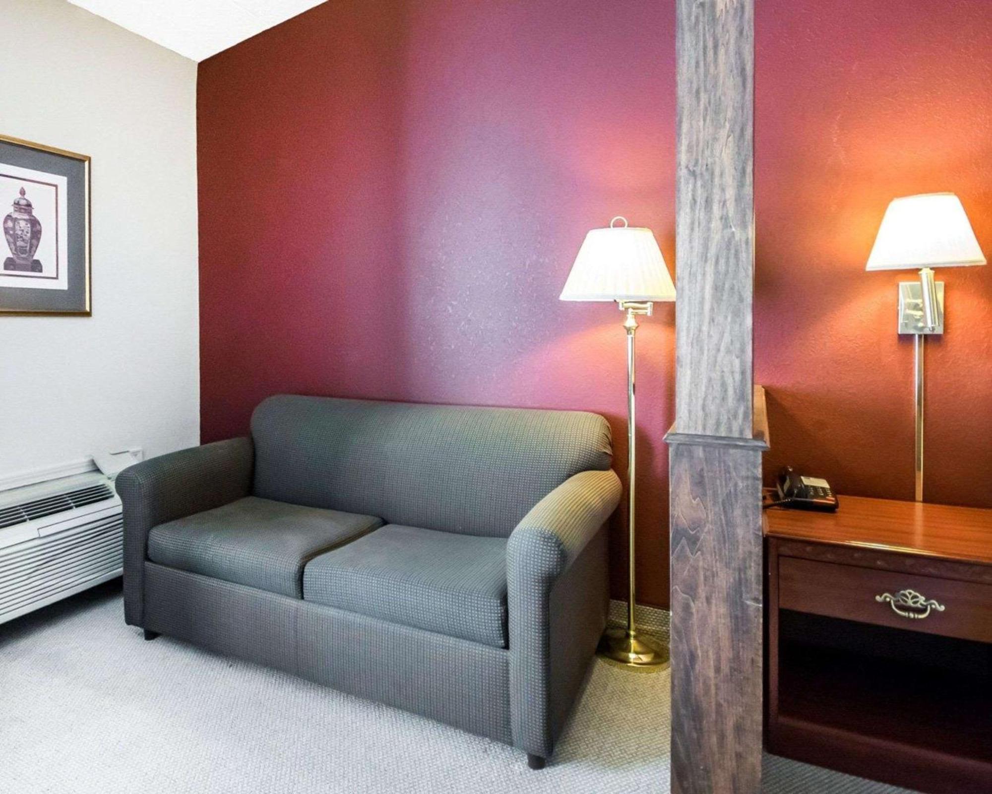 King Room - Disability Access/Non-Smoking