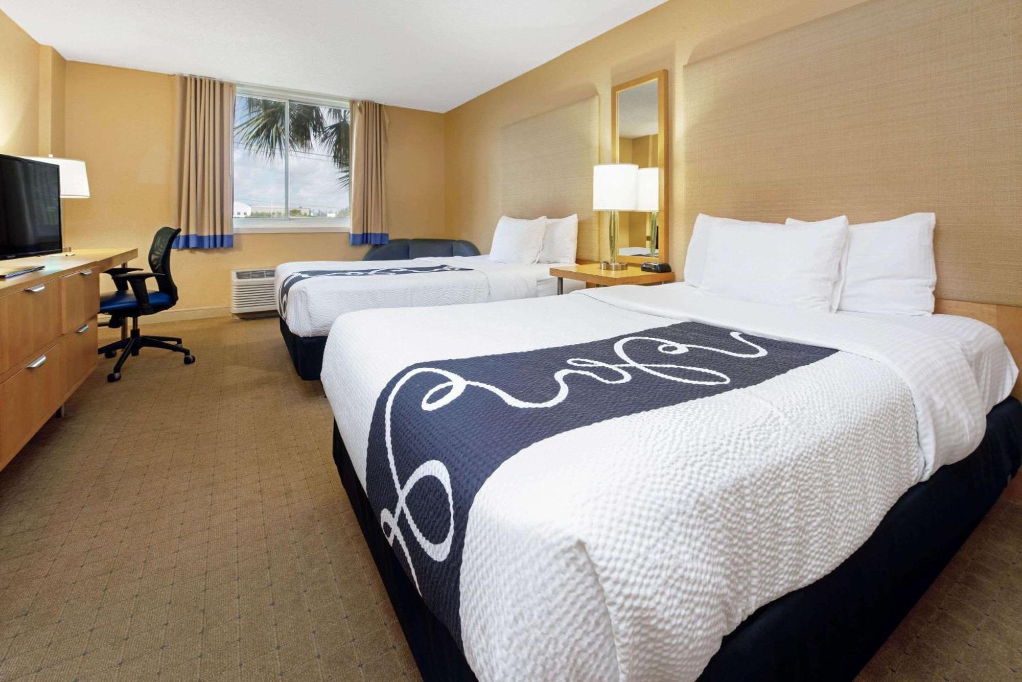 Deluxe Double Room Two Double Beds