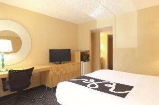 Deluxe Double Room Two Double Beds