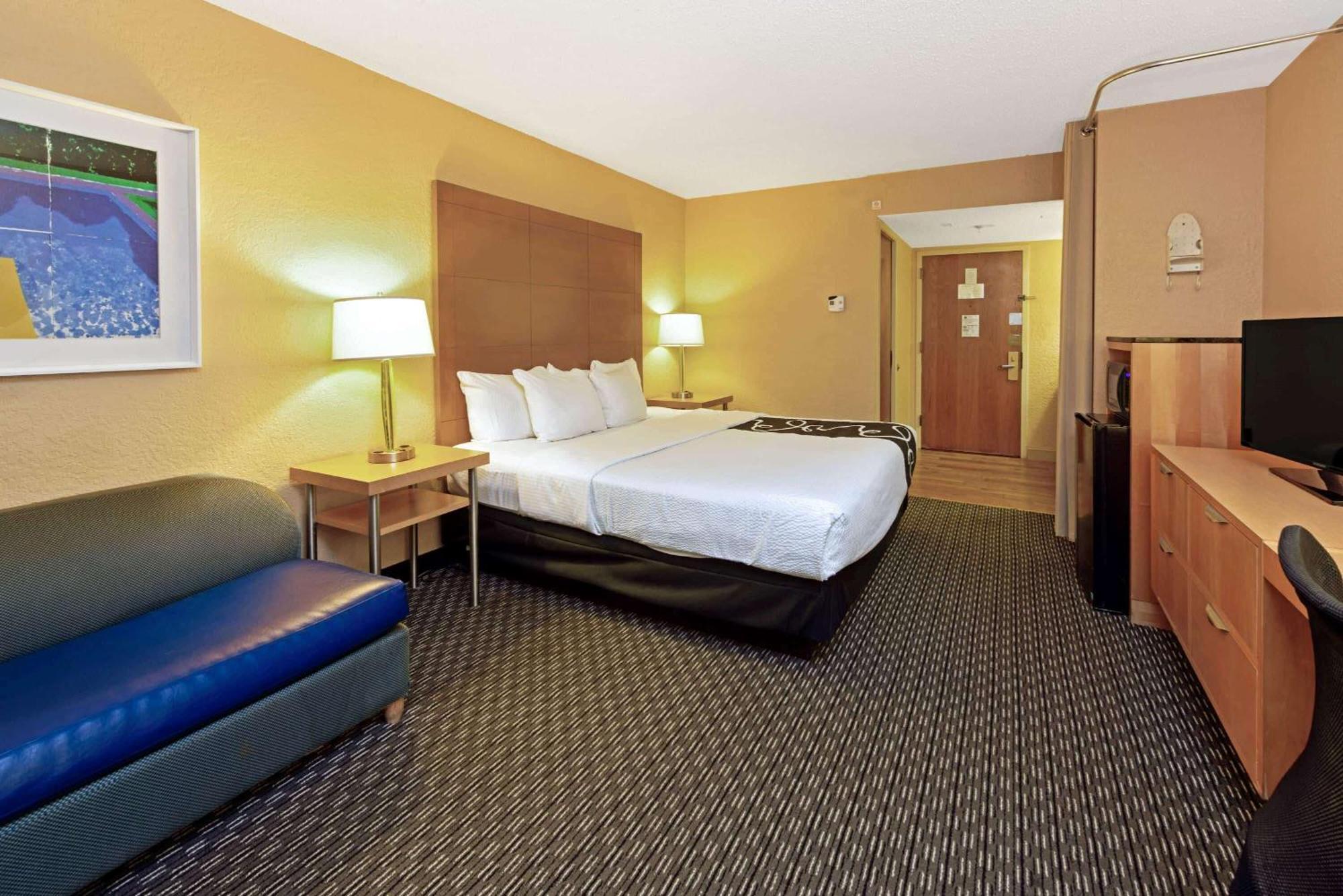 Executive King Room