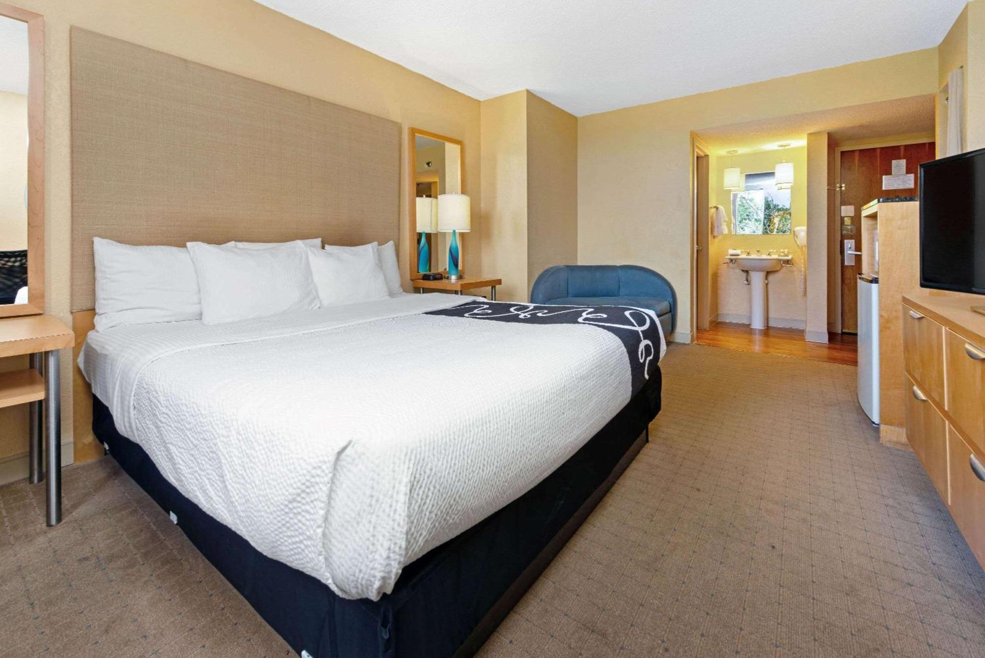 Executive King Room