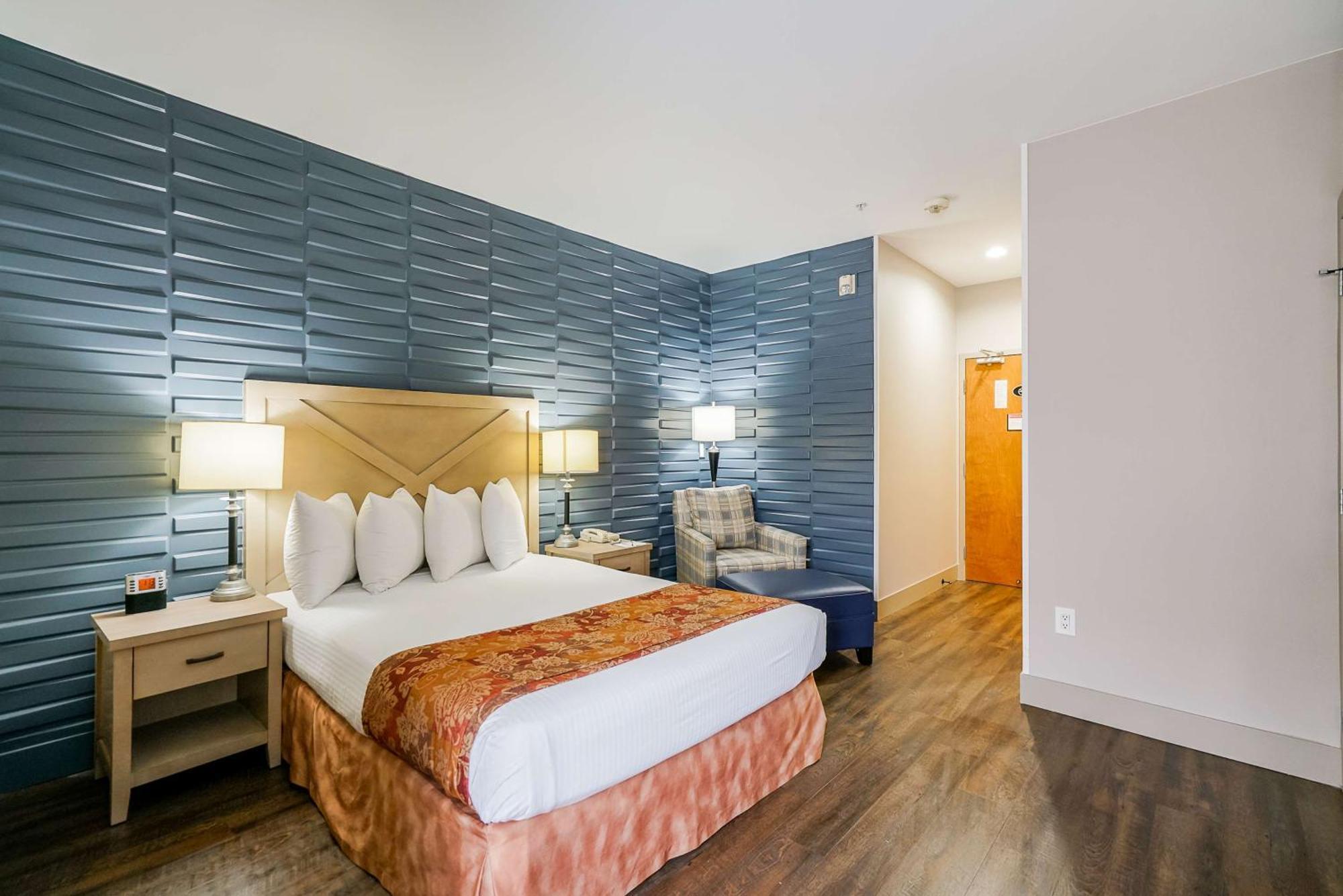 Queen Room Pet Friendly
