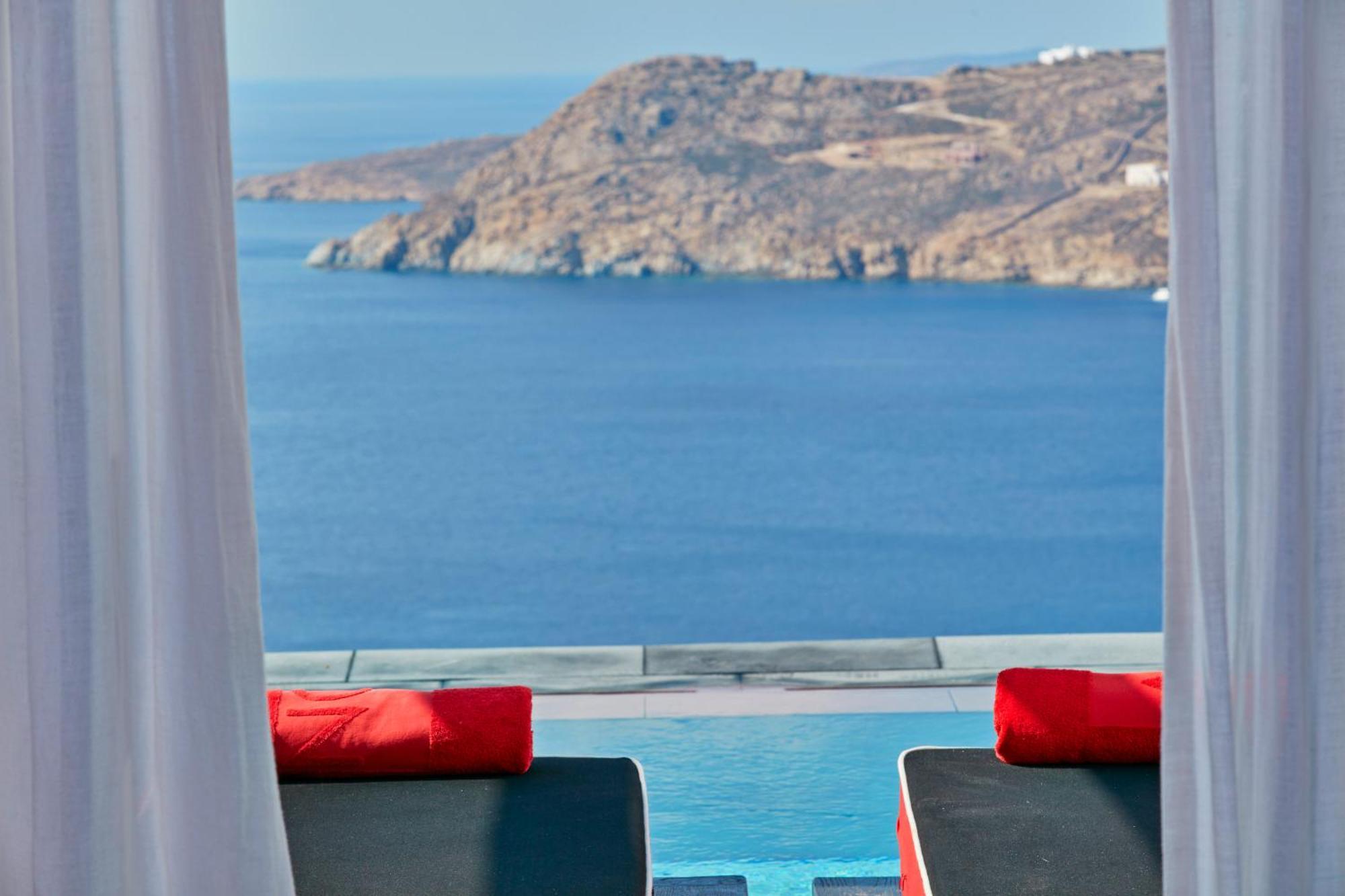 Temptation sea view room private pool