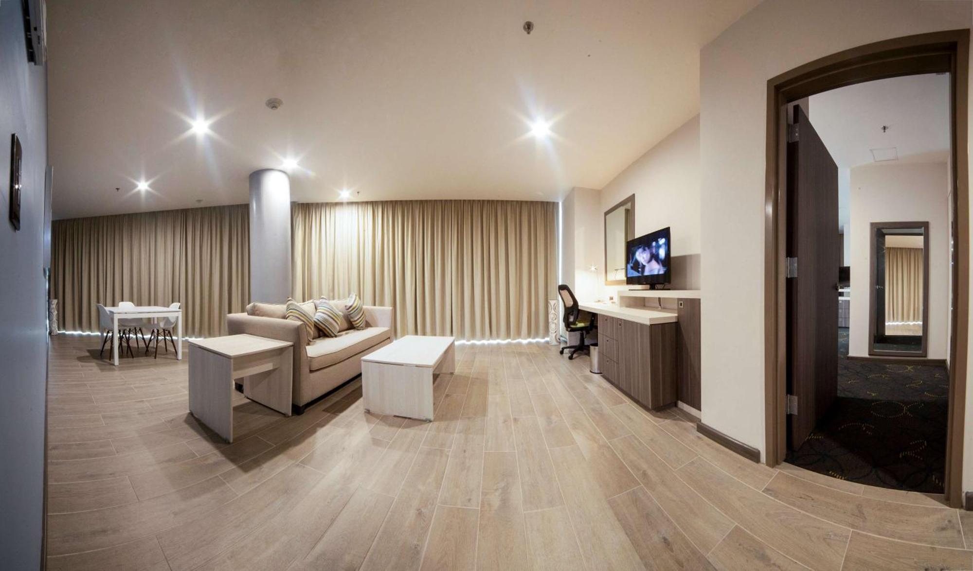Suite Master