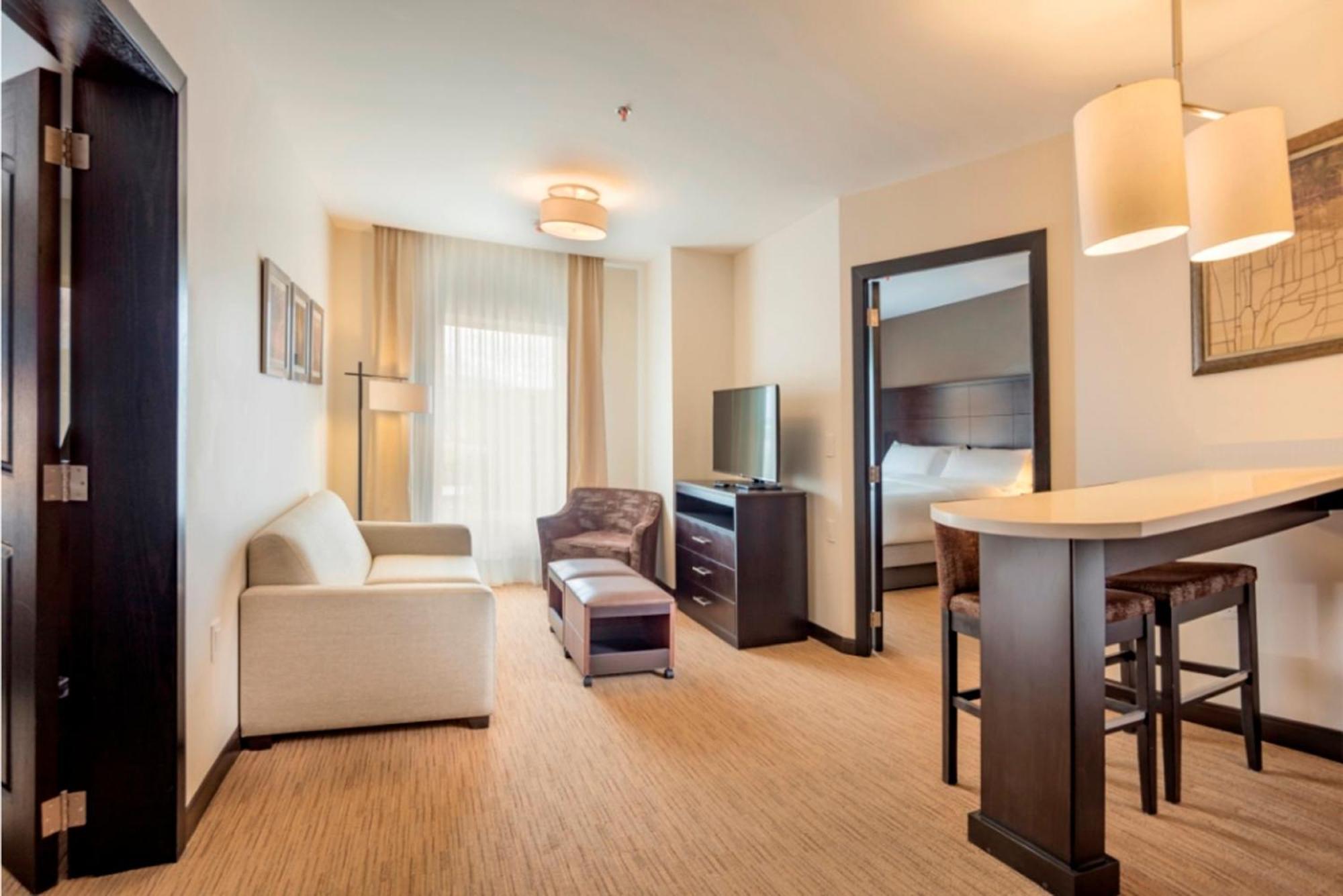 One-Bedroom Suite Two Queen Beds