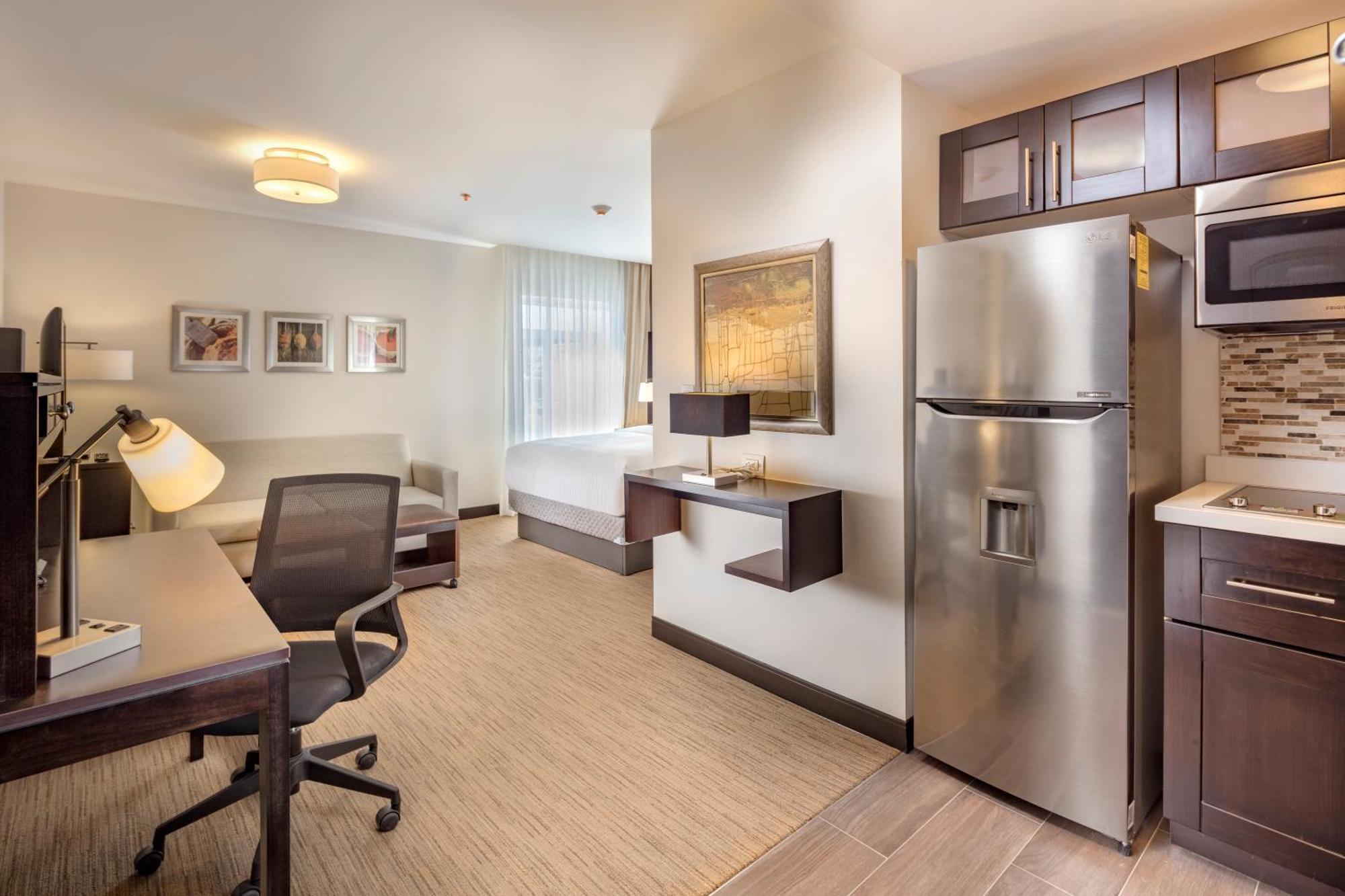 Queen Studio Suite