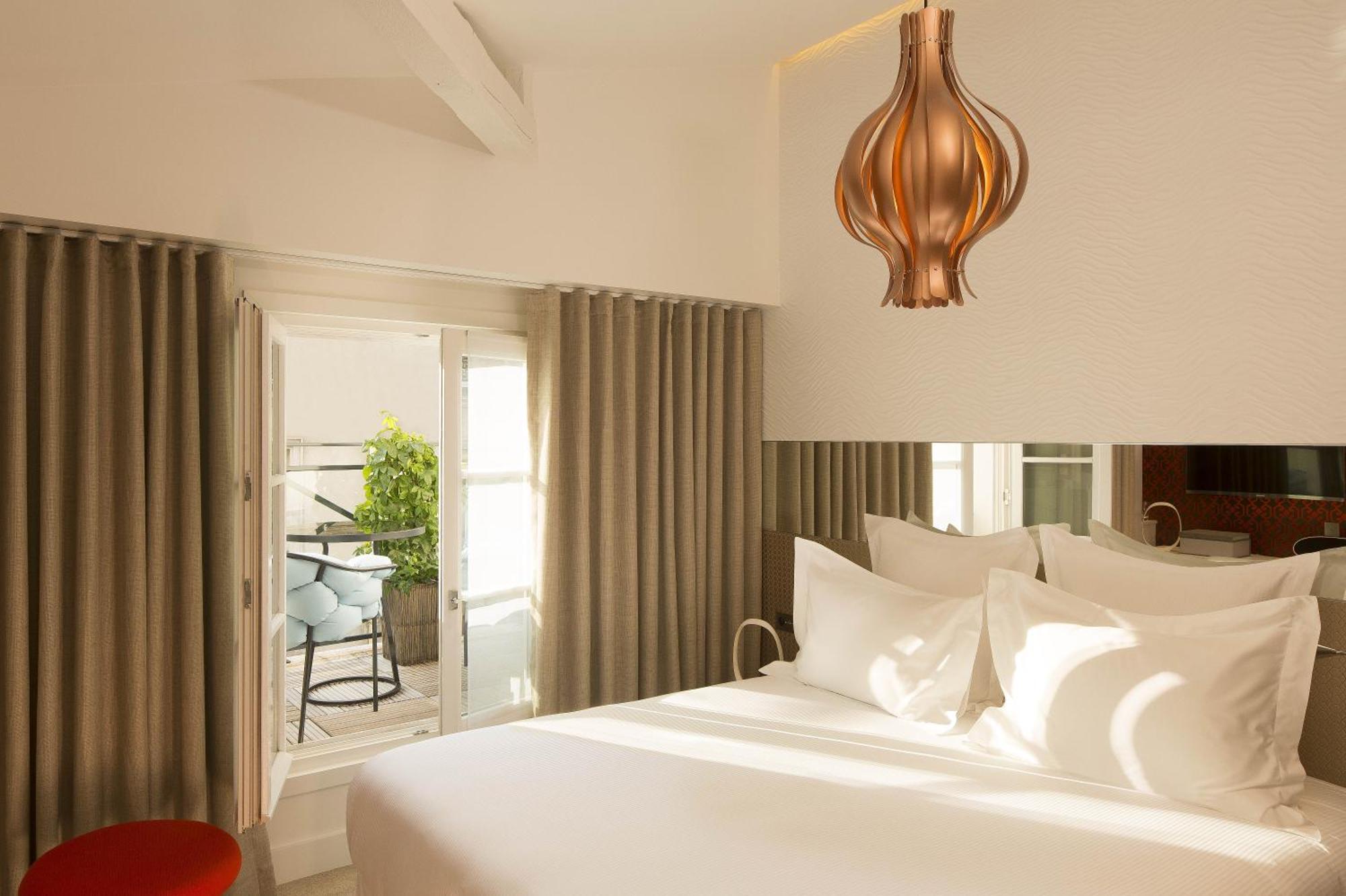 Superior Queen Room