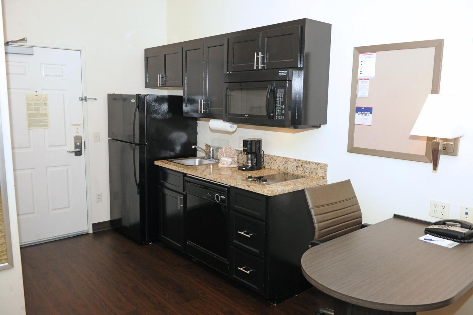 Queen Studio Suite