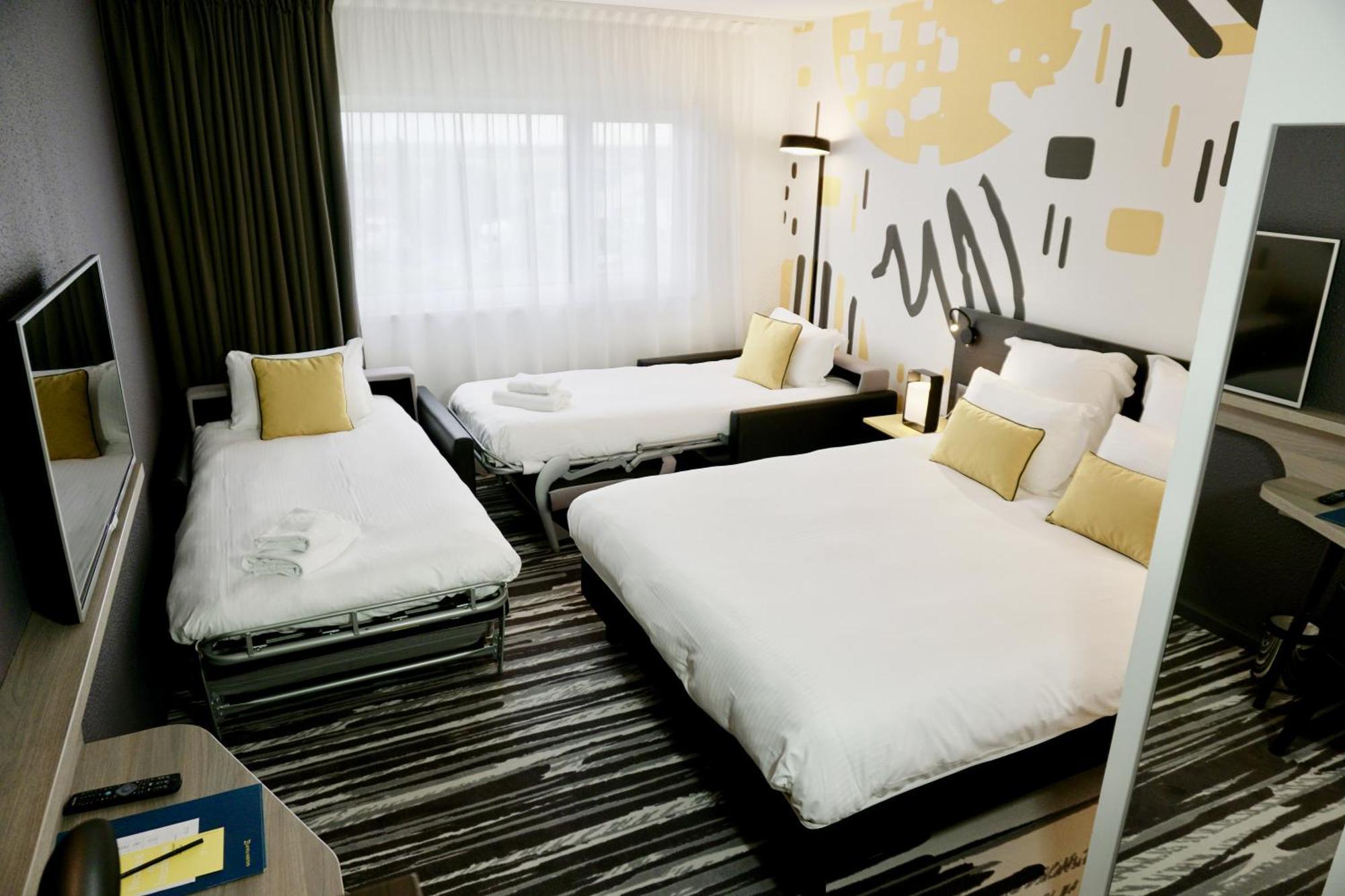 Superior Room 1 Double Bed 2 Sofa Beds