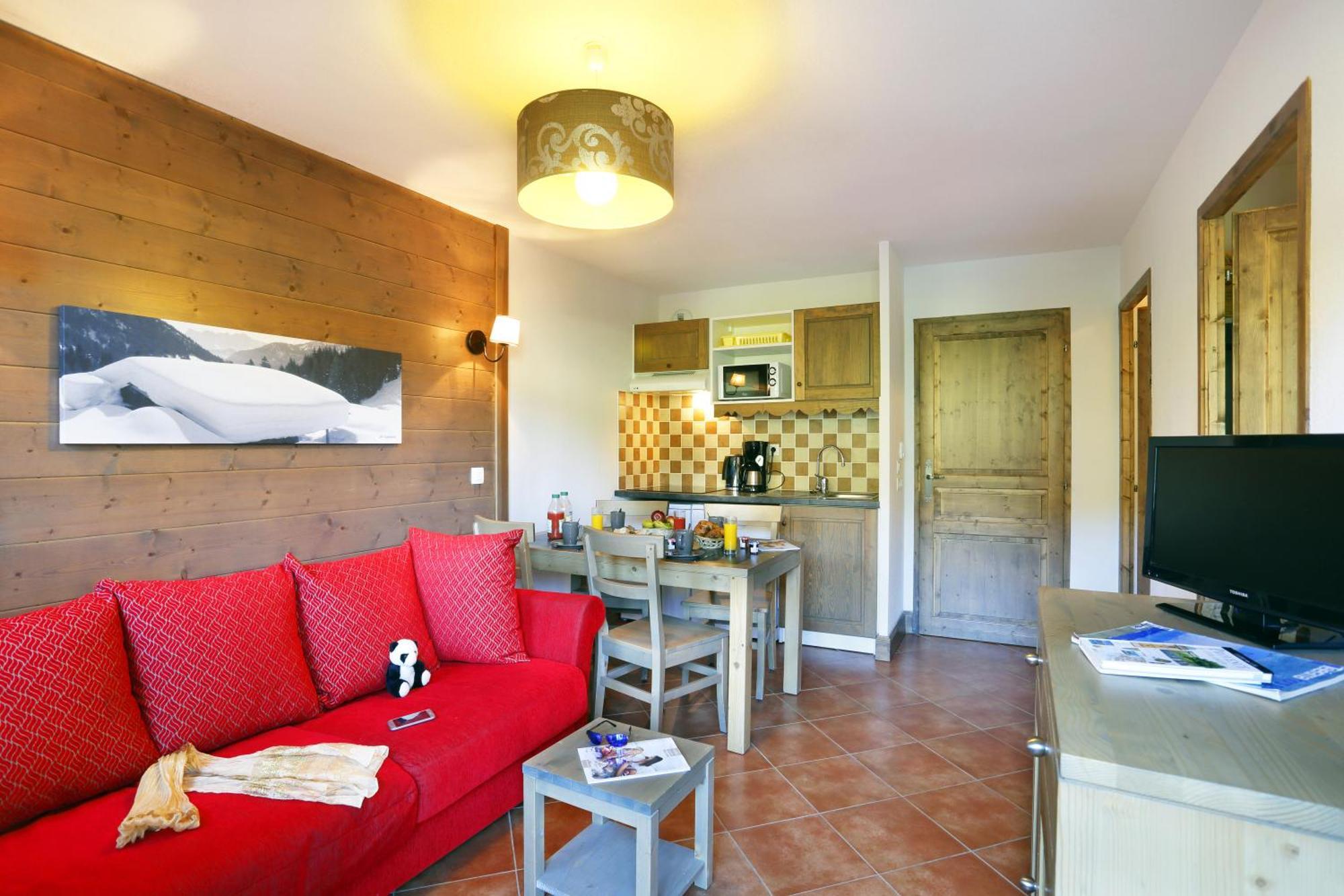 One-Bedroom Apartment