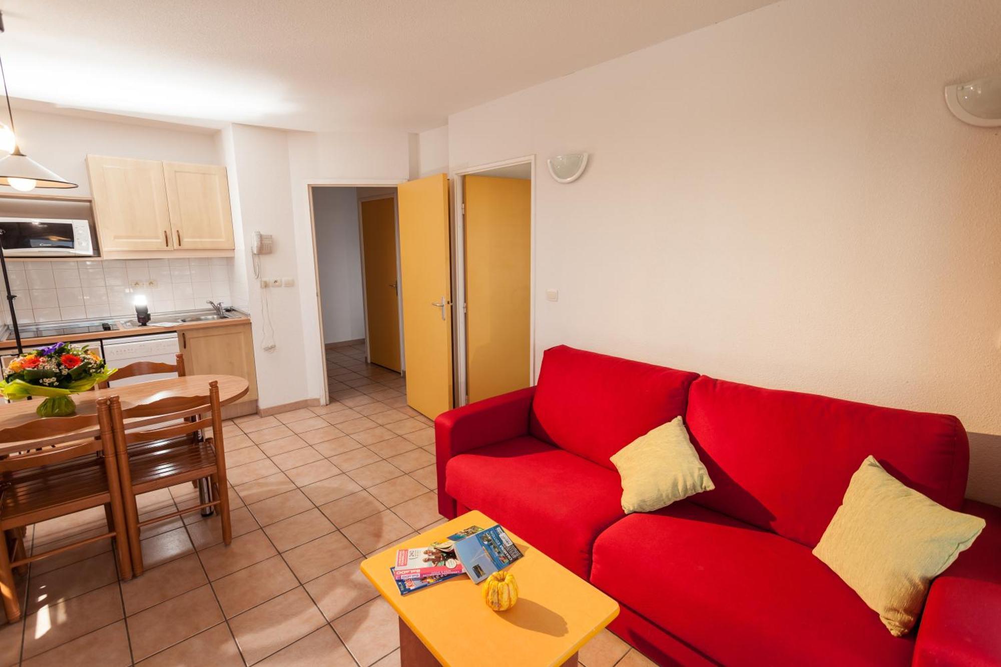 One-Bedroom Apartment Mountain Side