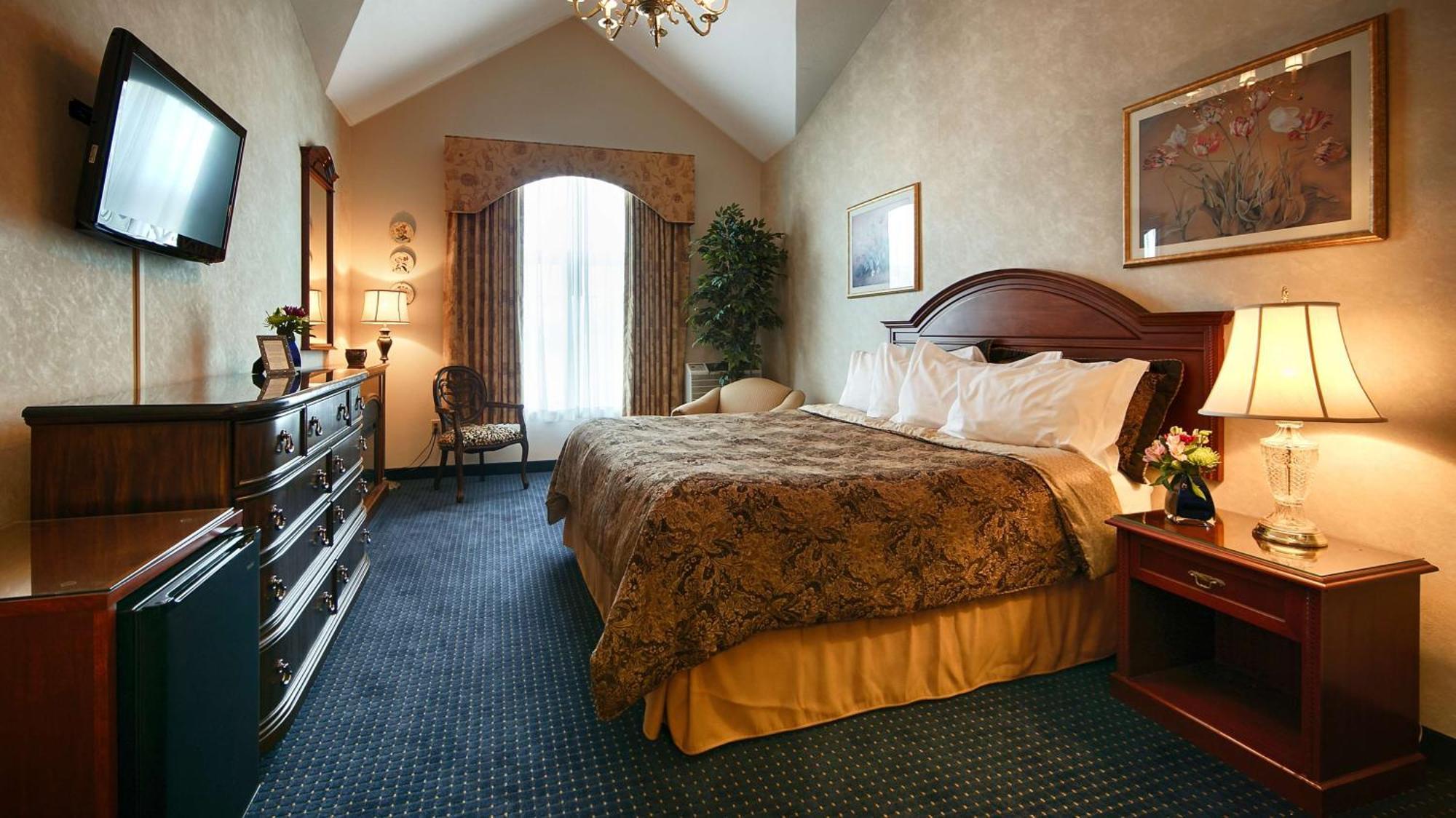 Executive King Room - Non-Smoking