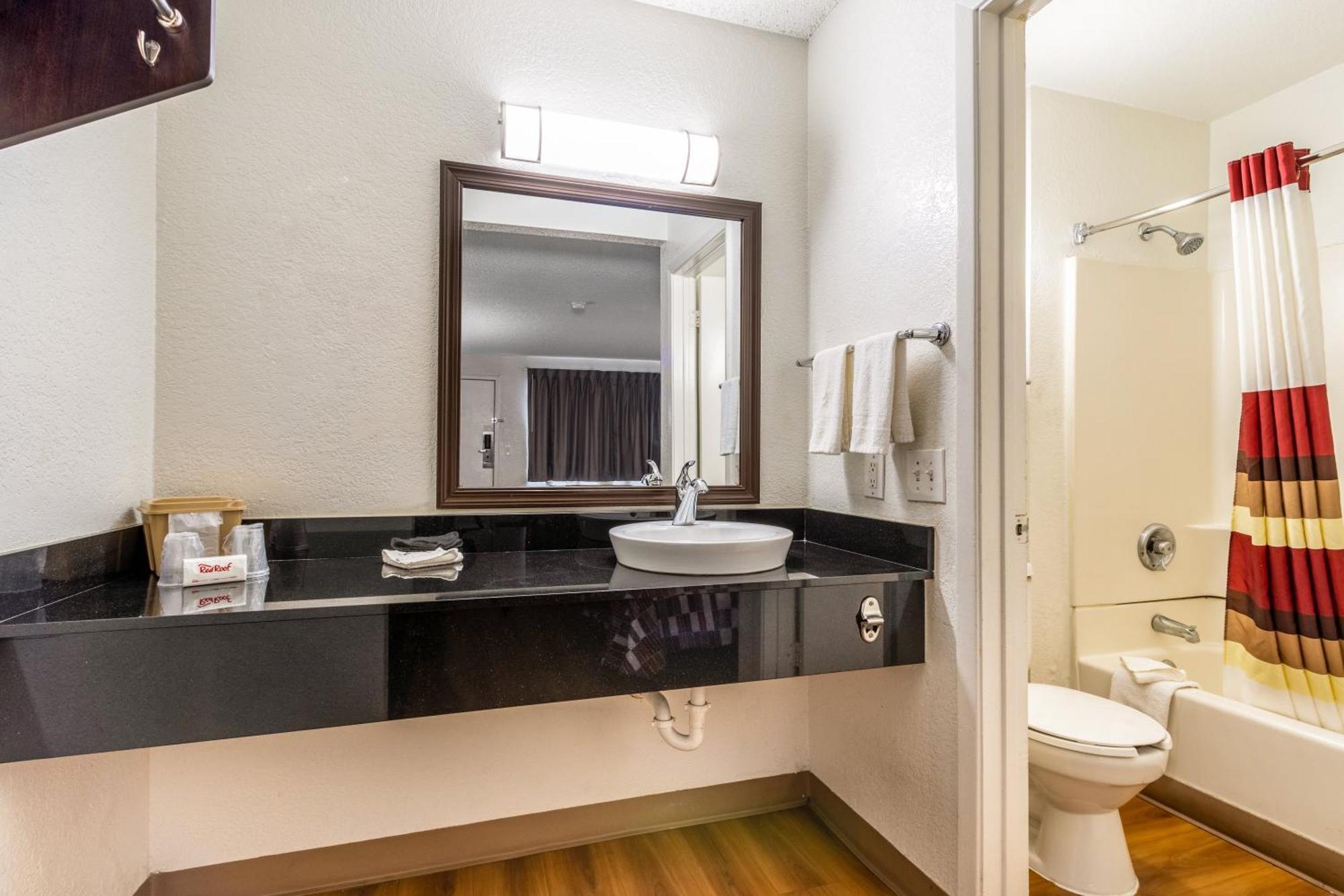 Deluxe Room Two Double Beds Non-Smoking