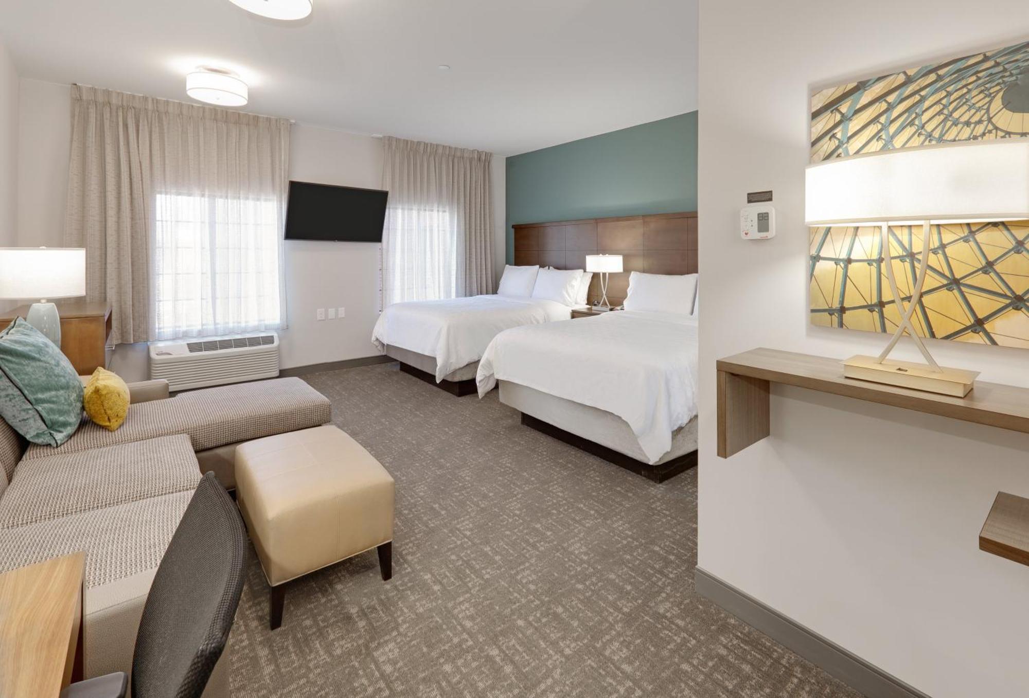 Studio Suite Two Queen Beds