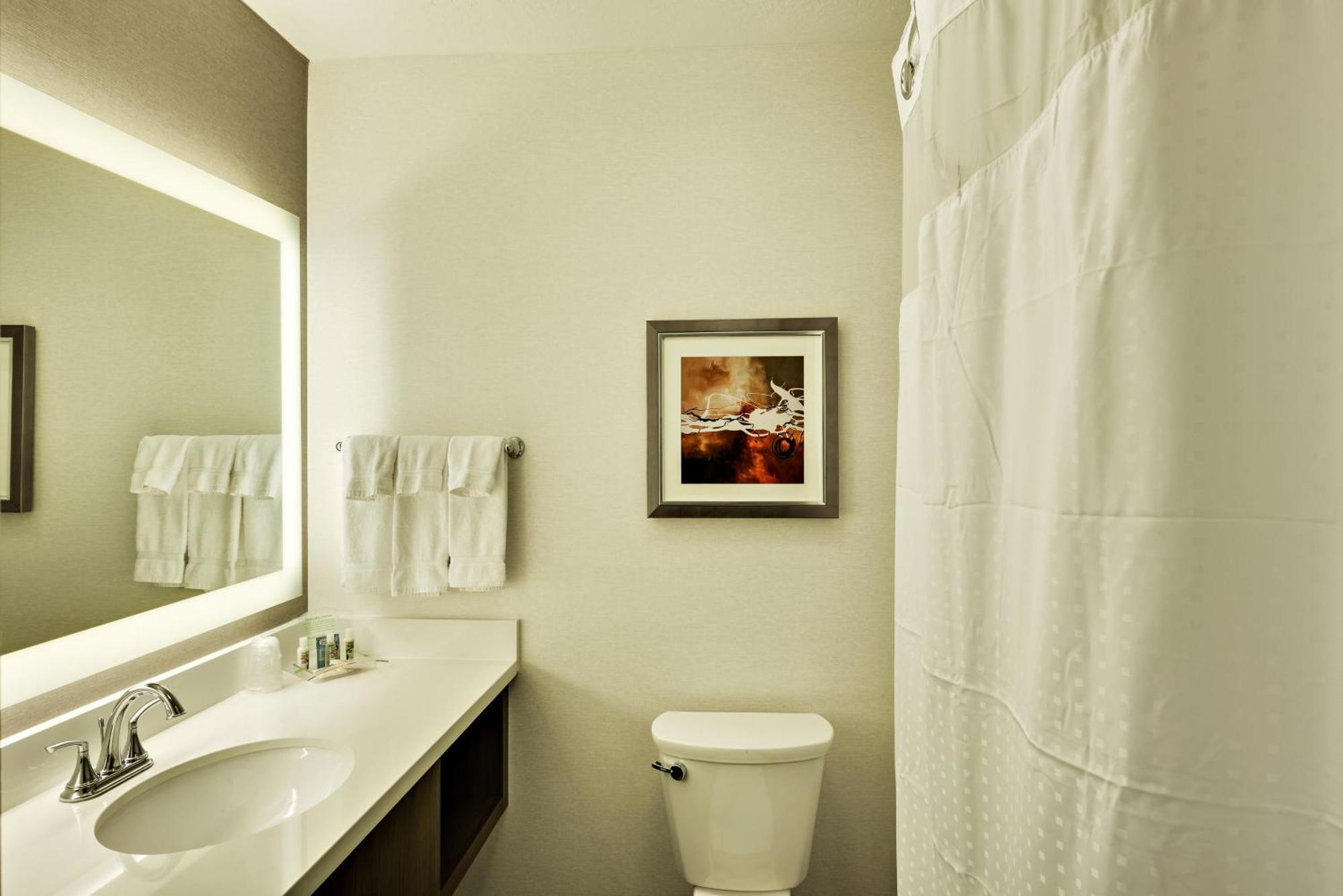 Standard King Room,1448849944:JPEG