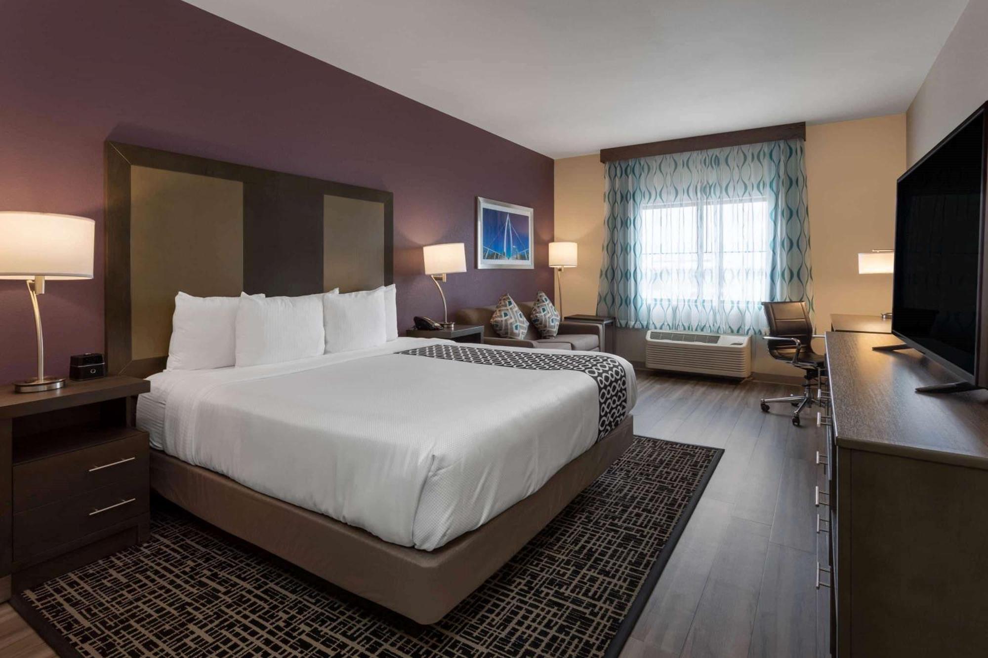 Executive King Room