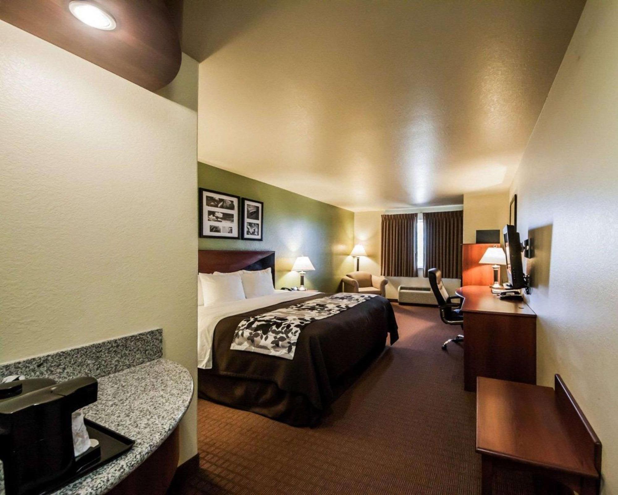 King Room - Non-Smoking